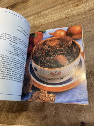 Popular Food From Israel Cookbook - Ruth Sirkis