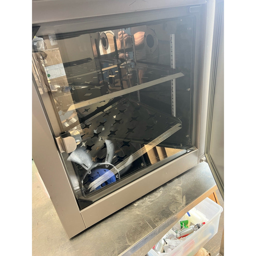 VWR Sheldon Model 1525 Incubator