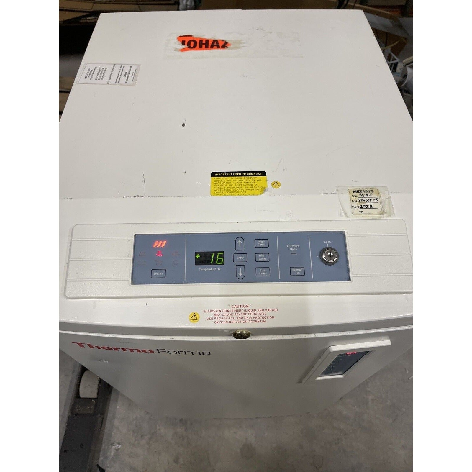 T186098 Thermo Electron CryoPlus 1 Liquid Nitrogen Storage System Model 7400