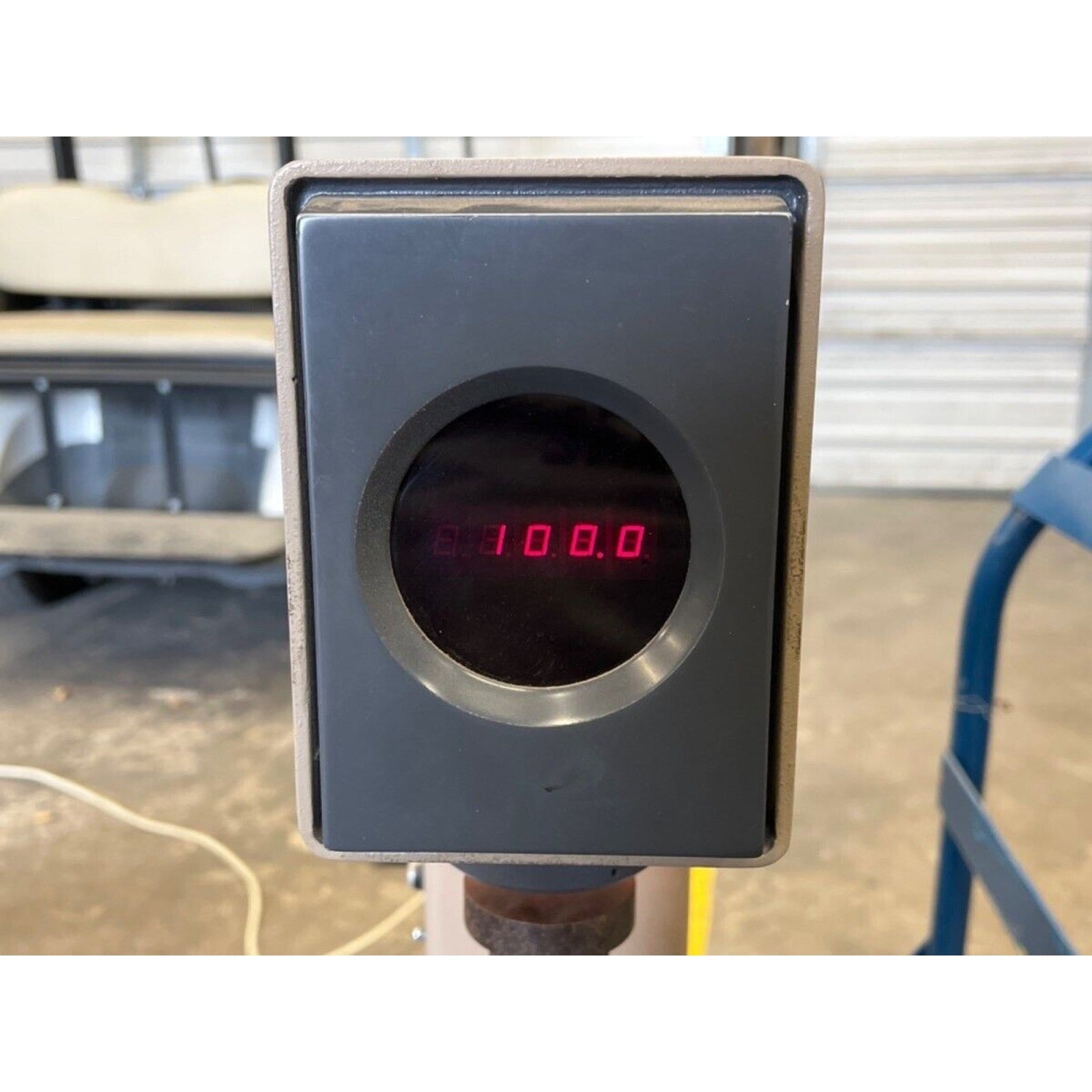 LECO RT-120 HARDNESS TESTER
