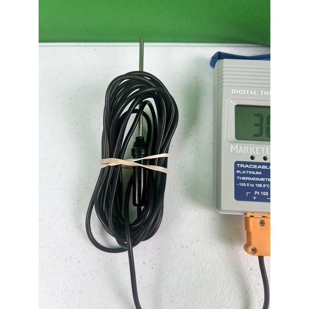 VWR Traceable platinum thermometer 36934-160 includes Probe