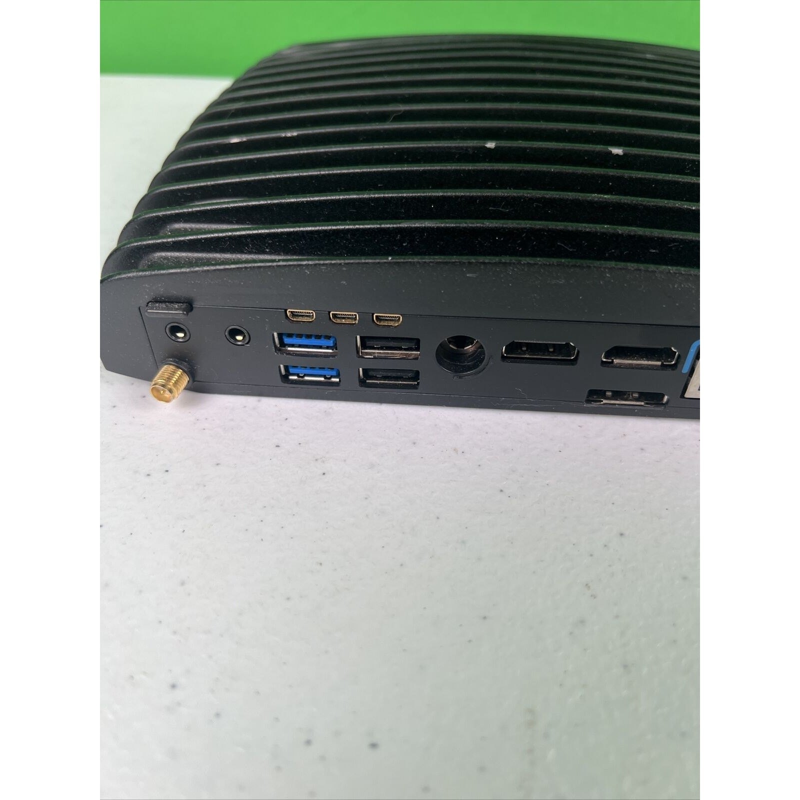 CompuLab IPC Pro Barebone TI Intel Core I7 Intel HD Graphics C3517V-WB-FM4U-TI