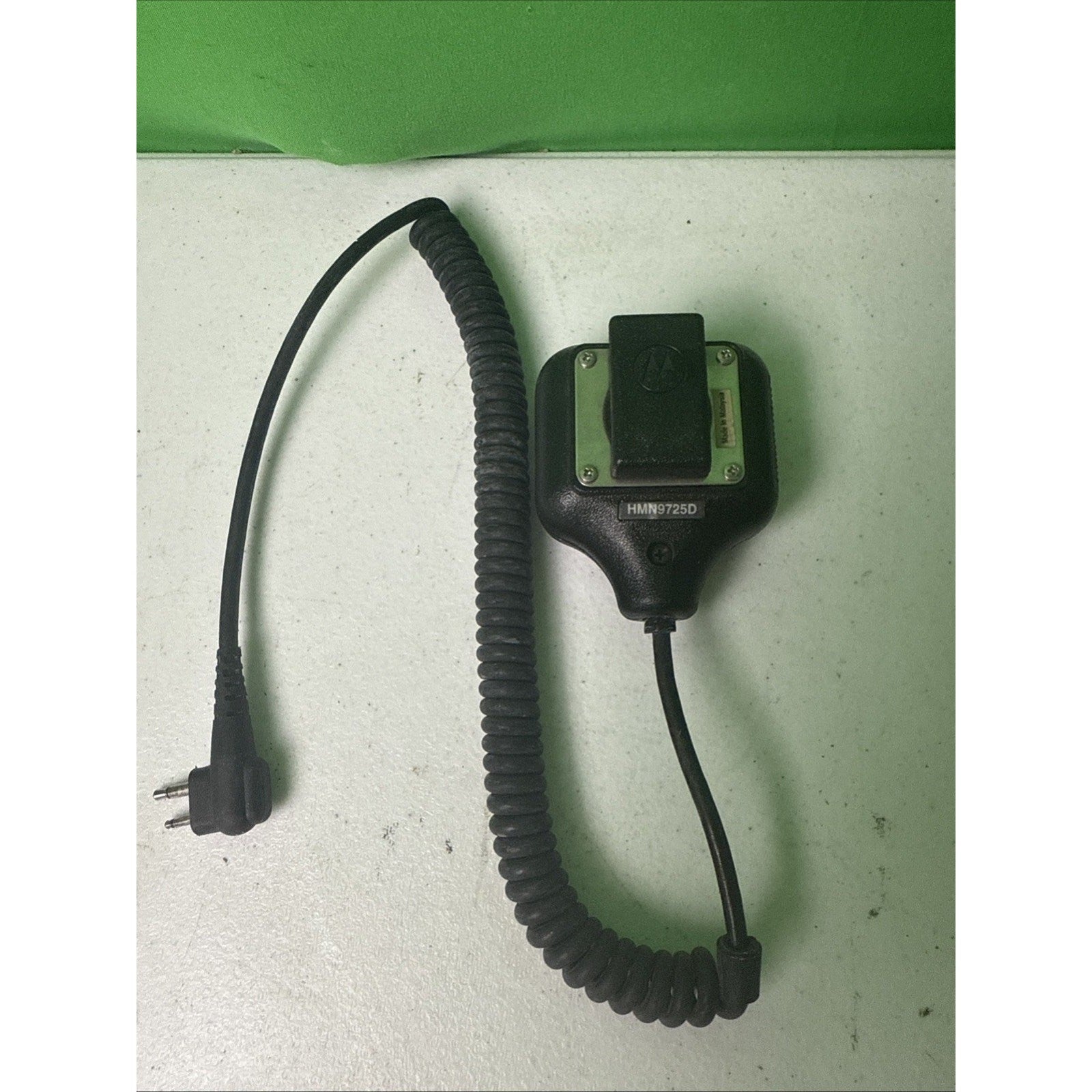 Motorola Clip Microphone Mic Speaker HMN9725D - 2 Pin - Fits P110 GP300 GTX