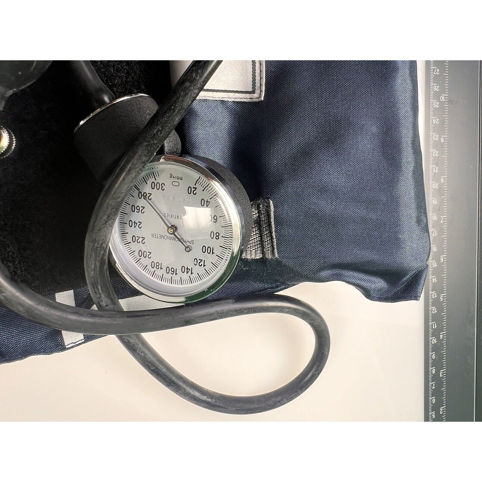 Labstar Sphygmomanometer Adult Blood Pressure Monitor Manual 03-202 T, NEW