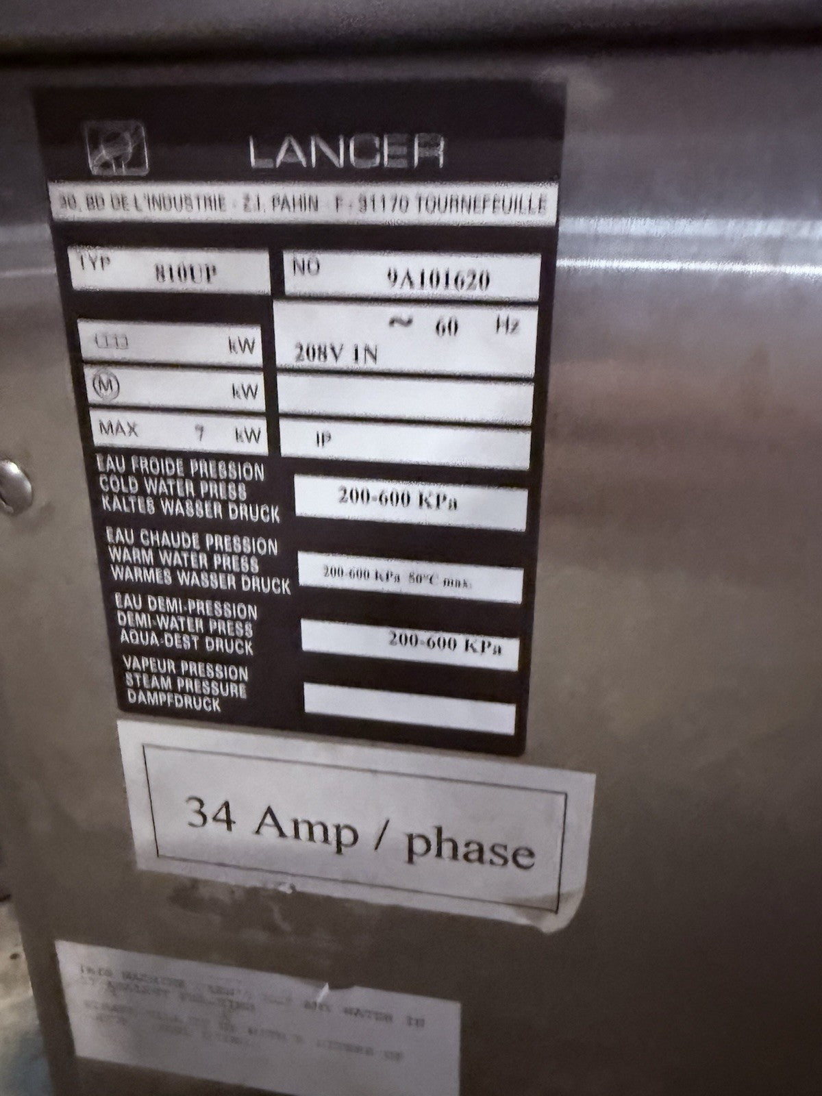 Getinge Lancer 810 UP Under counter Laboratory Washer 208V, 208-600 KPa