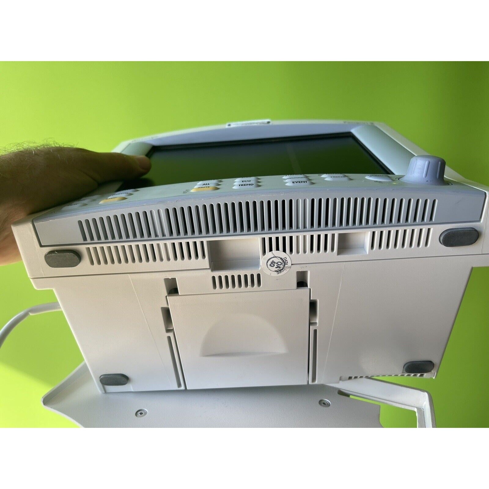 Datascope Passport 2 Patient Monitor With Stand & Culff