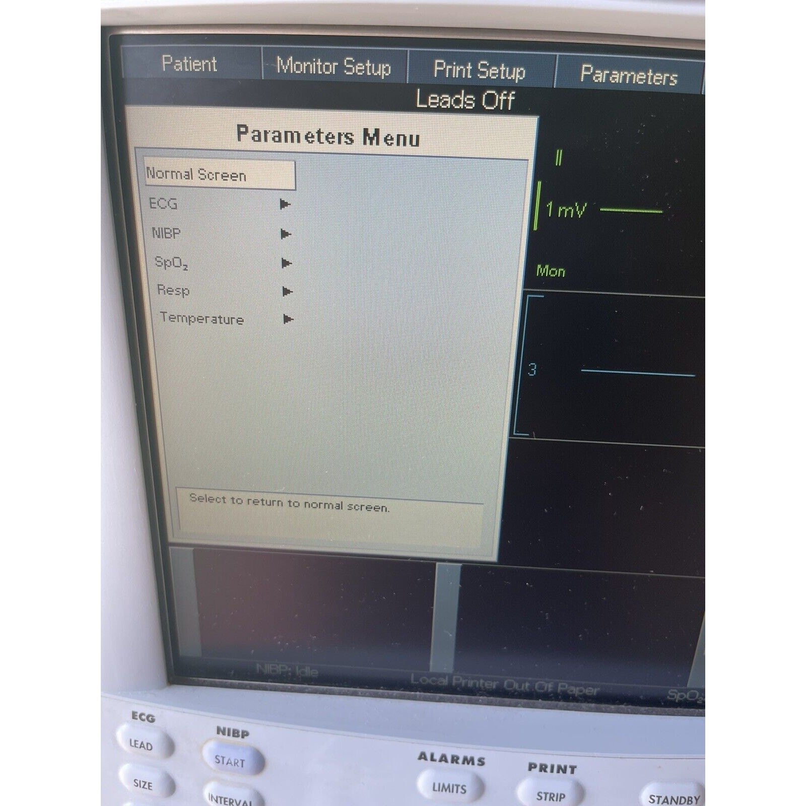 Datascope Passport 2 Patient Monitor With Stand & Culff