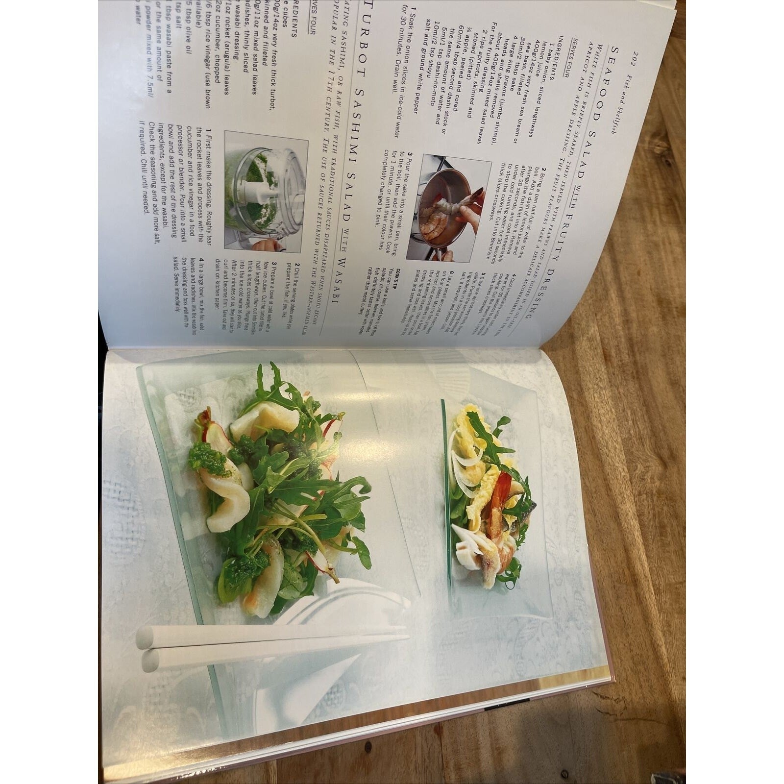 Japanese Cooking : The Tradition, Techniques, Ingredients and Recipes