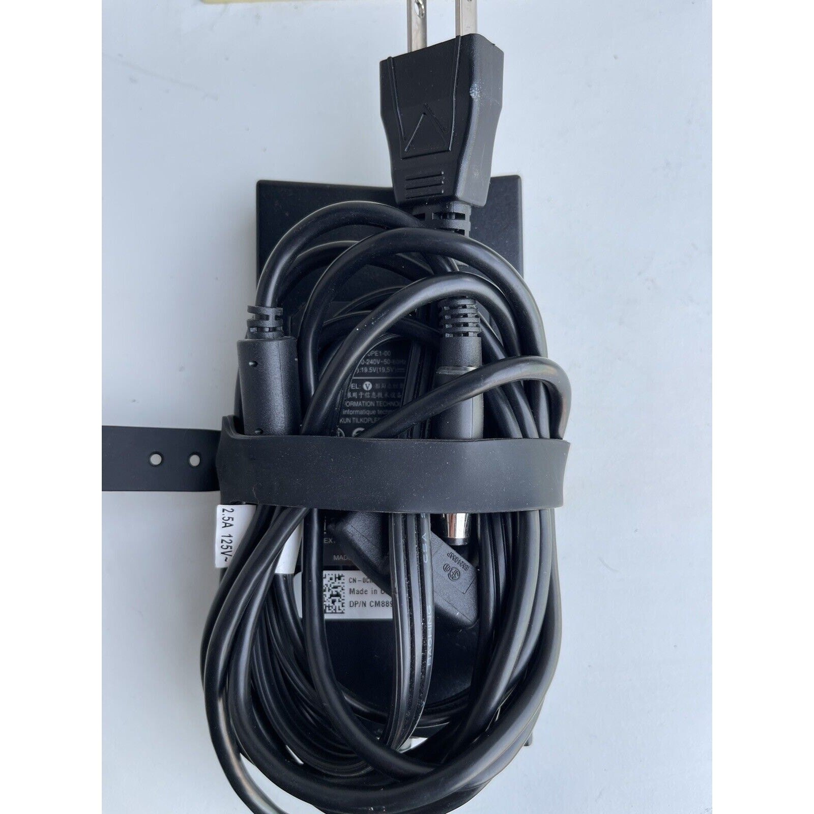 Dell AC Adapter 19.5 Volts Model FA9OPE1-00 FREE SHIPPING