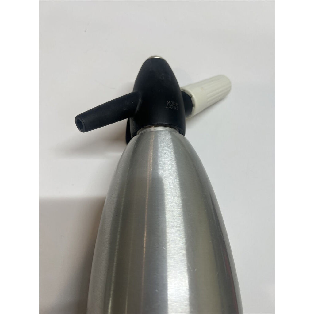 iSi Soda Water Carbonation Siphon. With Co2 Cartridges.
