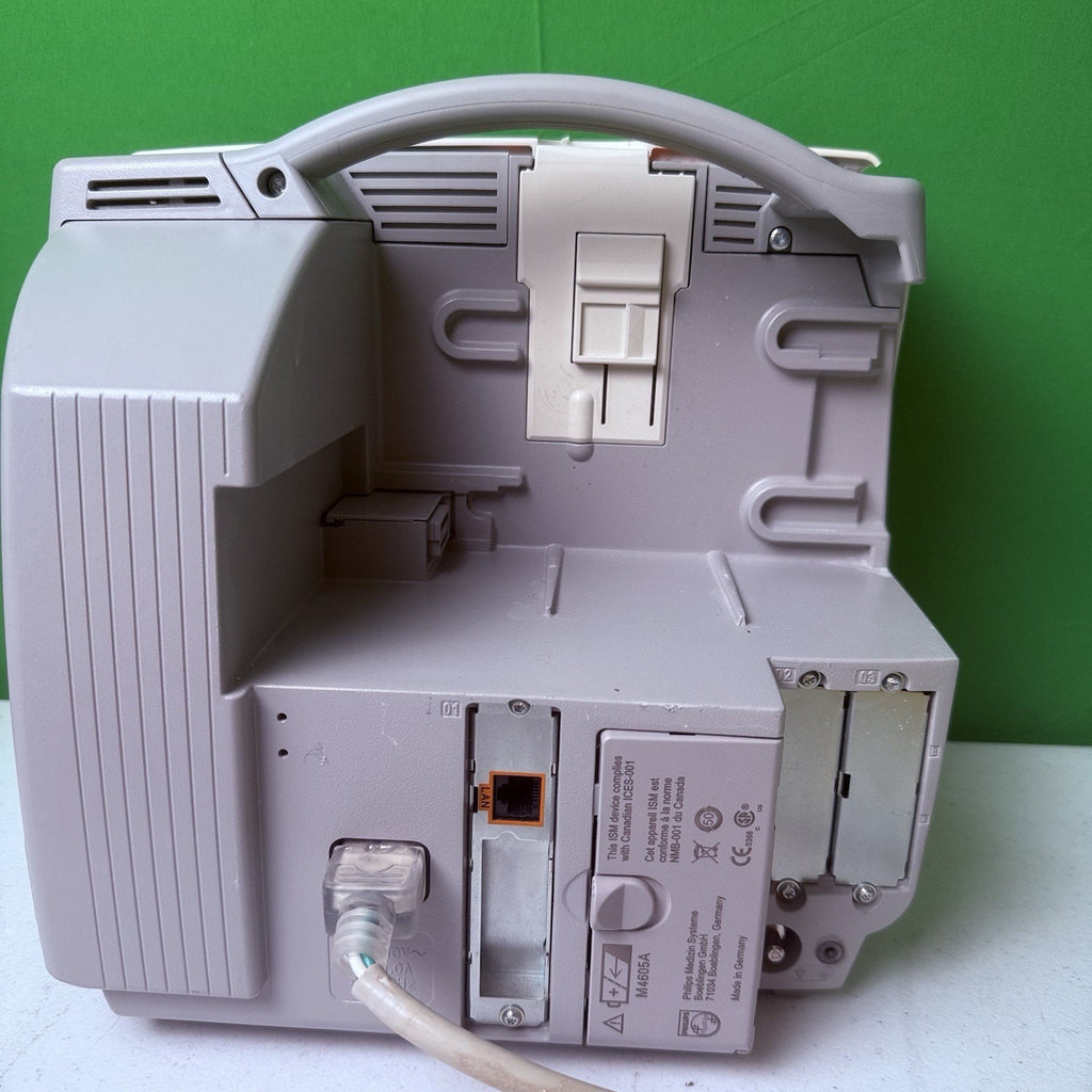PHILIPS MP30 INTELLIVUE PATIENT MONITOR For Parts