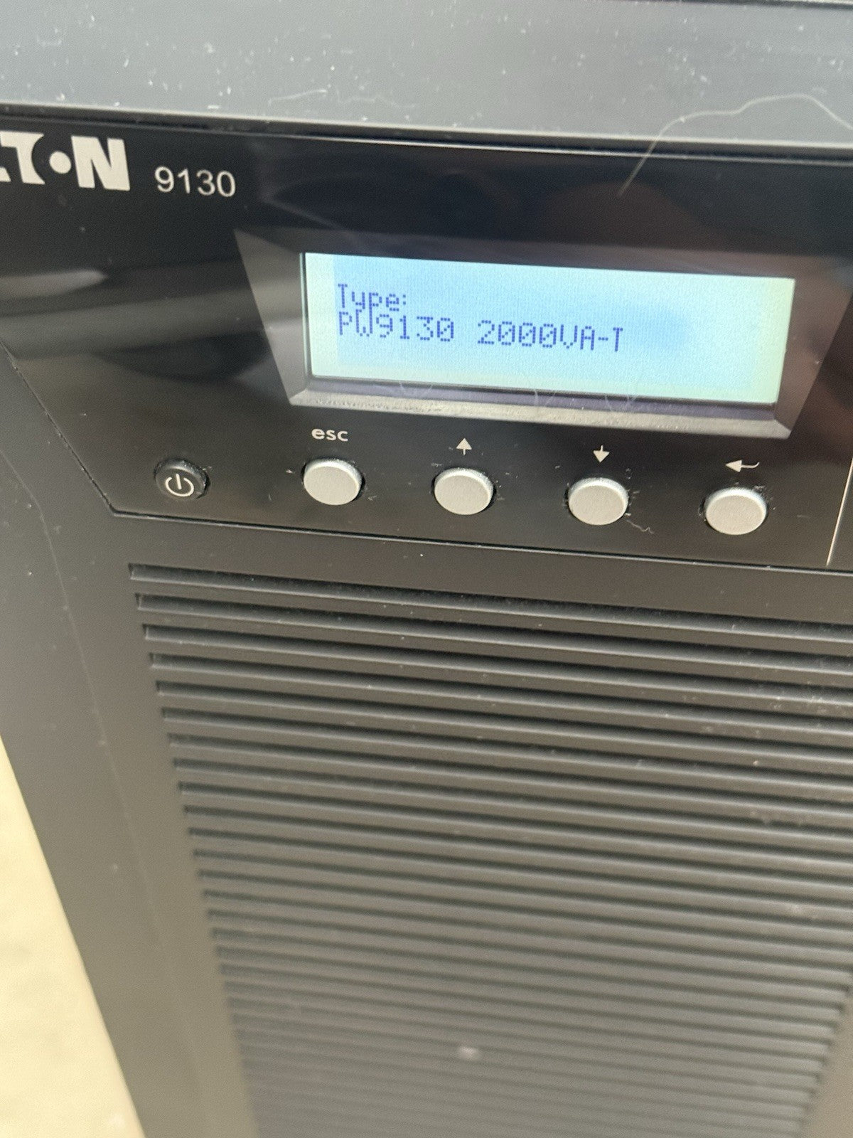 Eaton OCD9130L2000T-XL Powerware 9130 Tower UPS 1500VA 6 Outlet w Battery TESTED