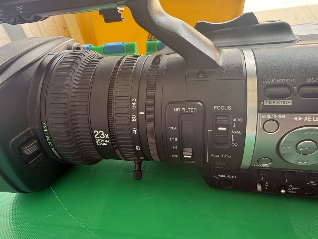 JVC GY-HM600U Professional Camera ProHD Handheld Camcorder W New Battery Charger
