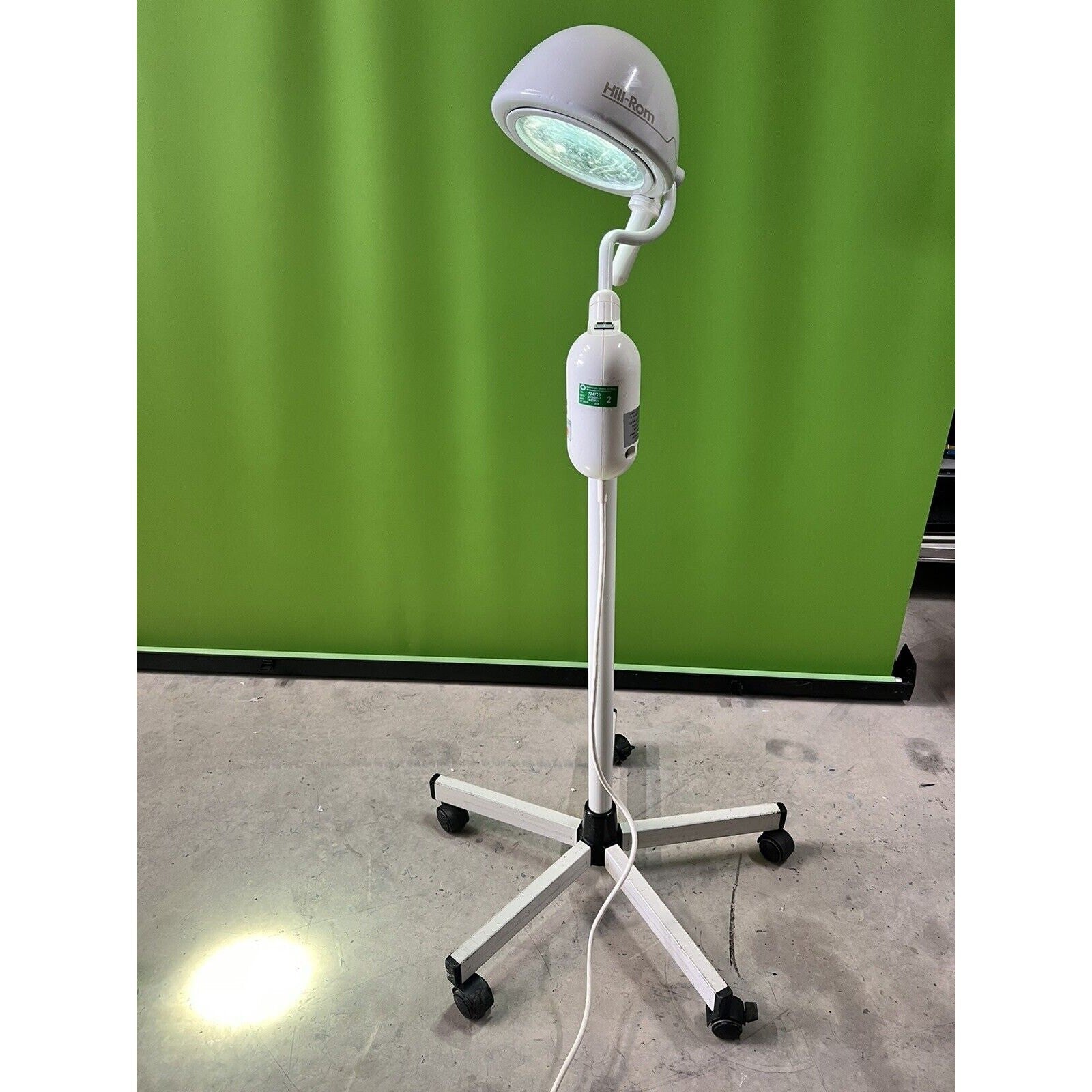 Hill Rom Heraeus Exam Light Minor Surgery on rolling base