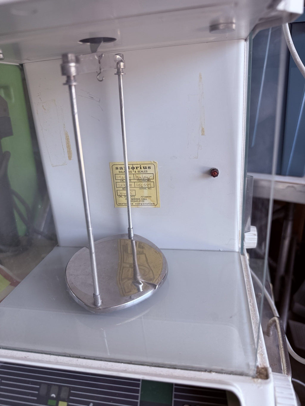 Sartorius 2432 analytical balance lab scale