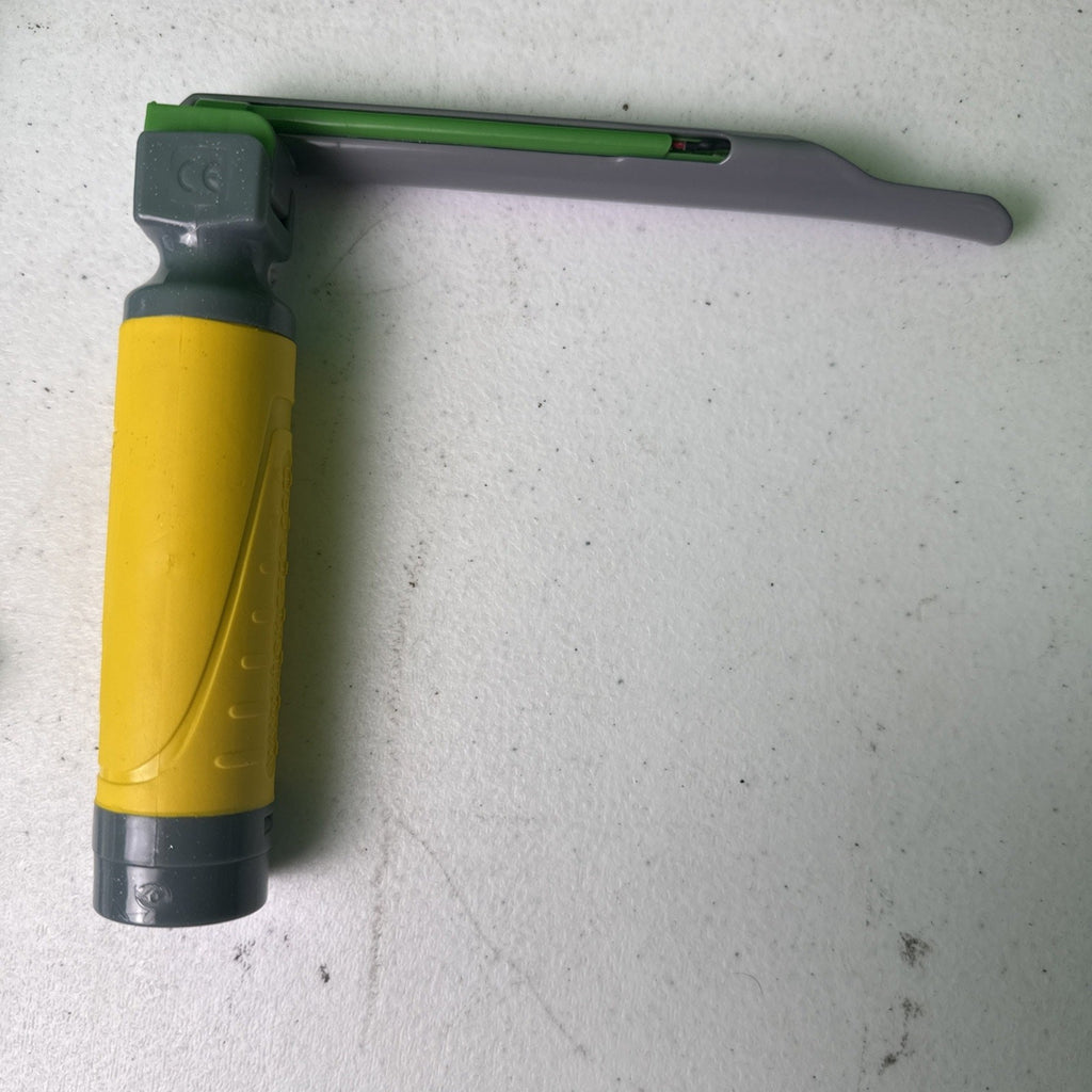Flexicare BritePro Omni Laryngoscope System 0120 Miller 2