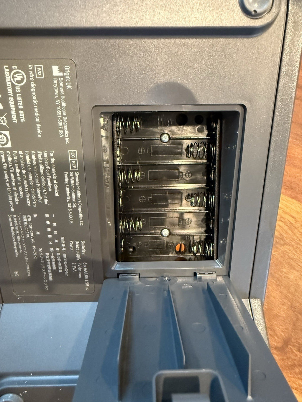Siemens 10379675 Clinitek Status + Urine Analyzer, 10376323 Connector Power Supl