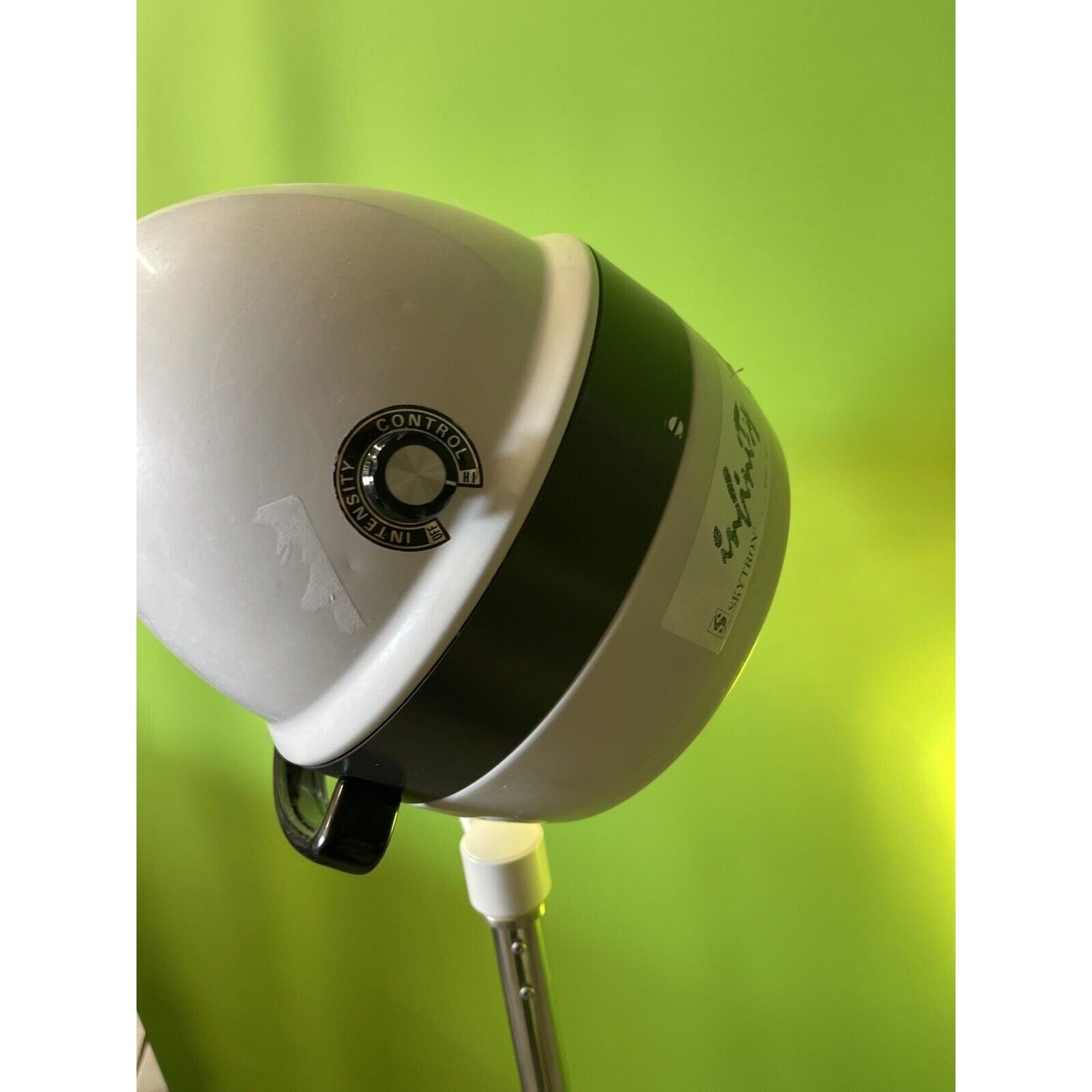 SKYTRON I9 SURGERY PROCEDURE LIGHT. Works