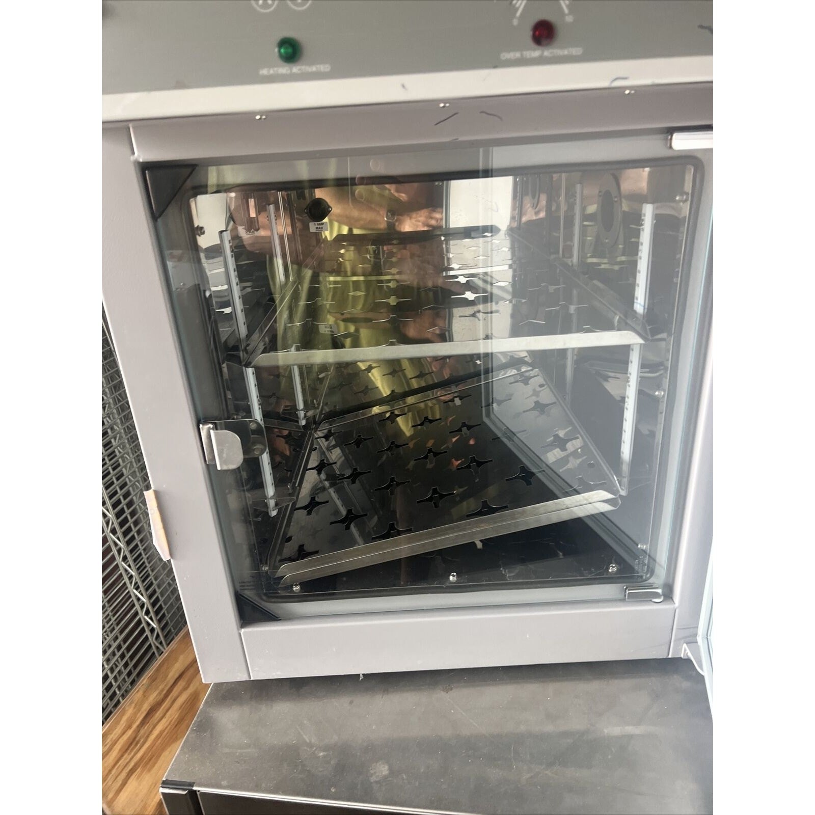 VWR Sheldon Model 1525 Incubator