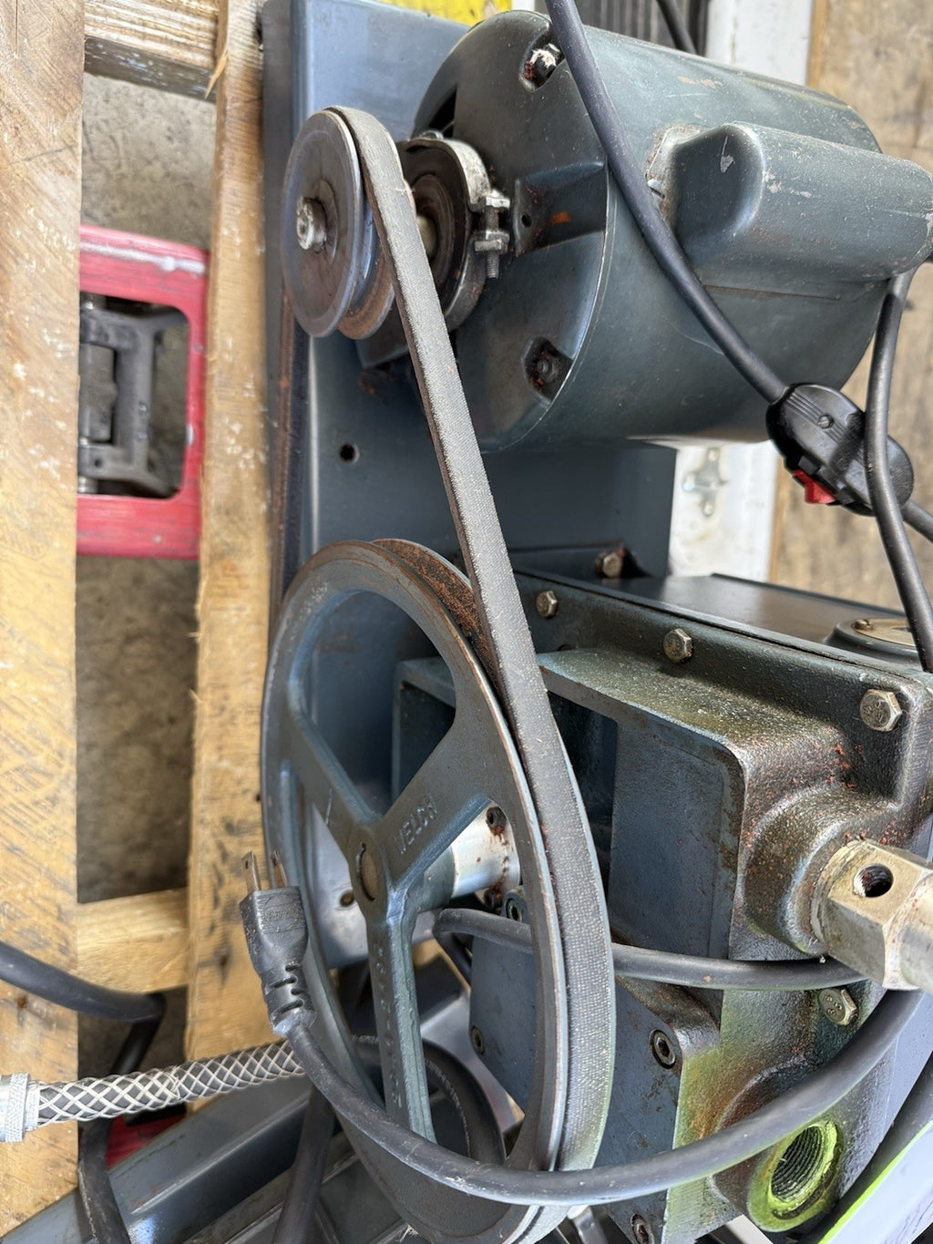 Welch 1402 Duoseal vacuum pump 1/2 hp