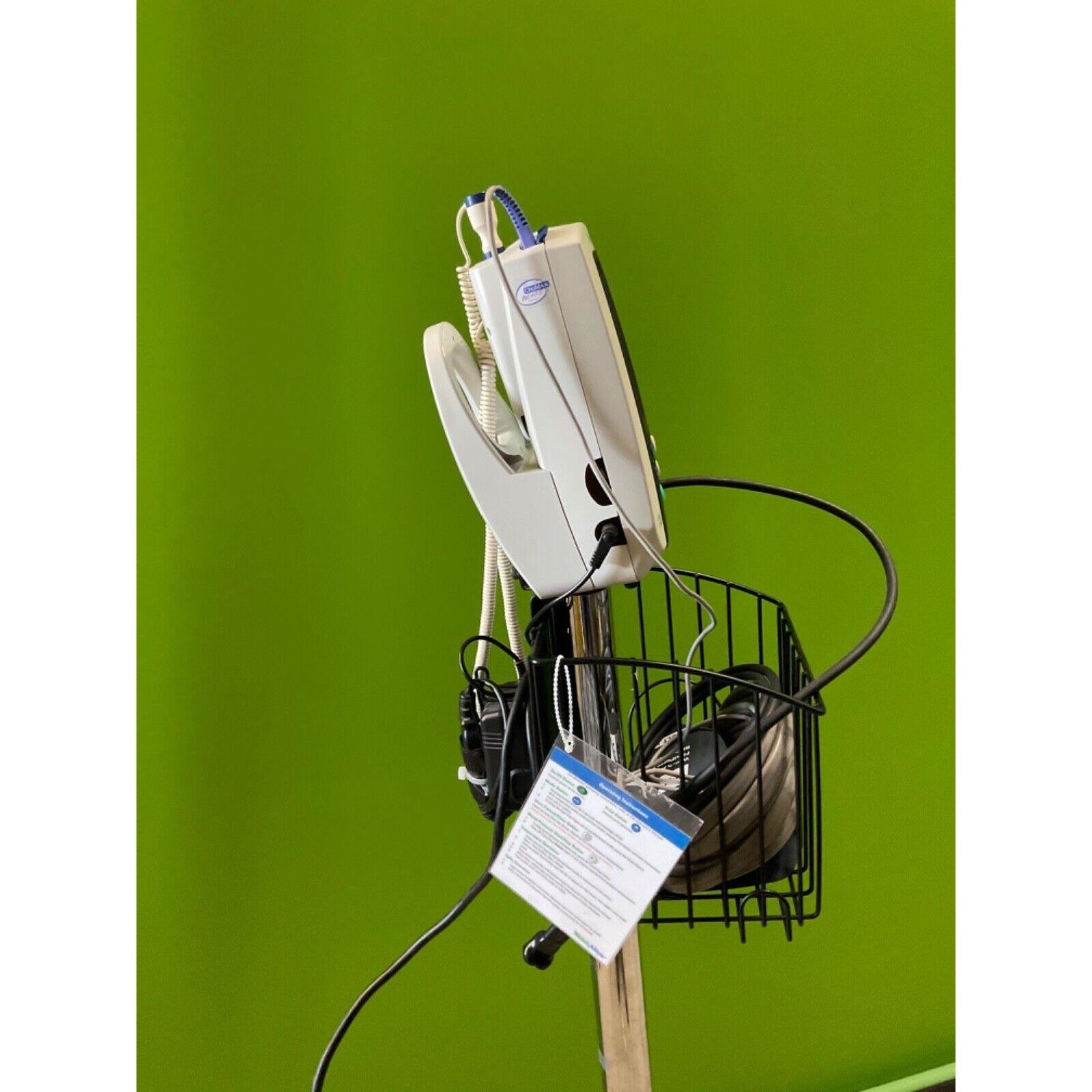 Welch Allyn 420 Vital Signs Patient Monitor w/ Rolling Stand PATIENT READY Temp