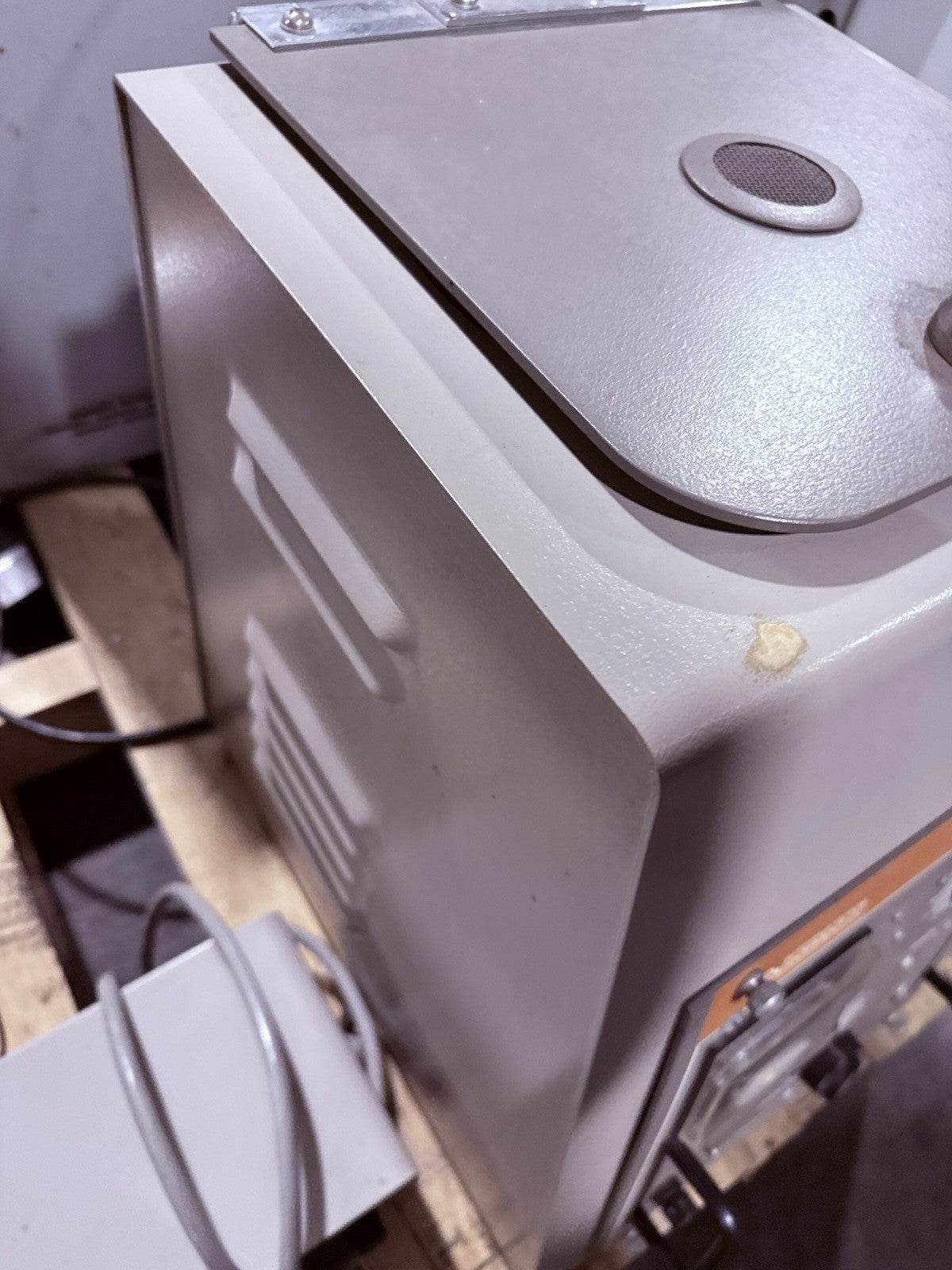 DAMON/IEC DIVISION IEC HT CENTRIFUGE With ROTOR