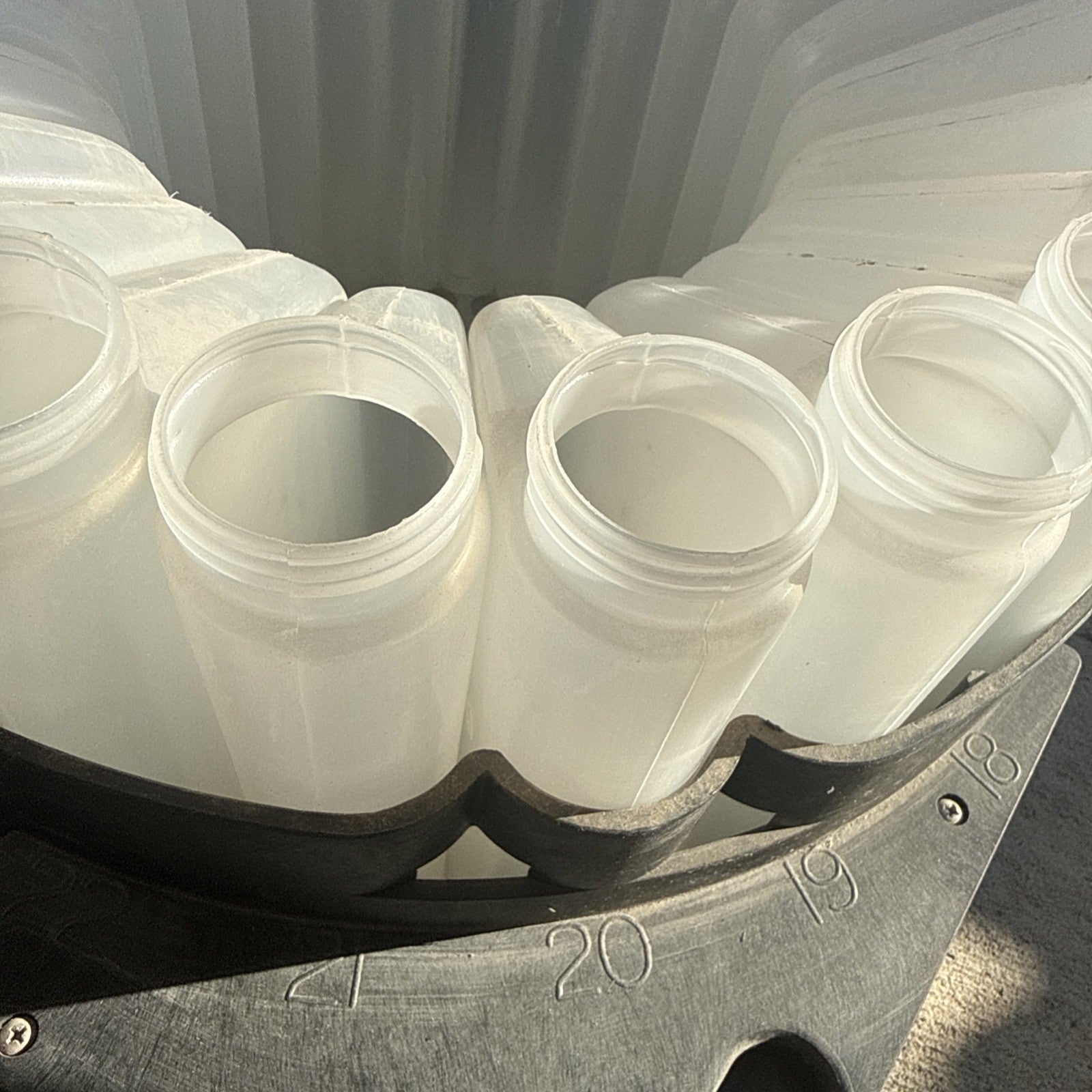 TELEDYNE Bottle Configuration for 4700 / 5800 Refrigerated Sampler.