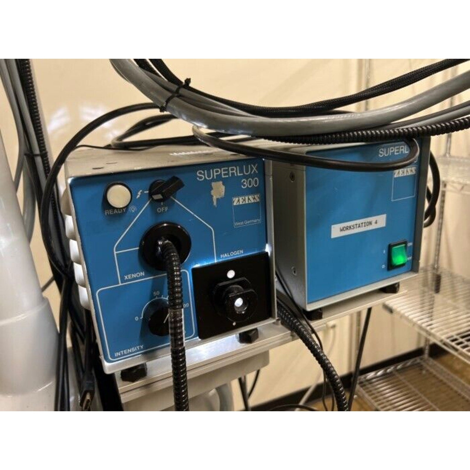 Carl Zeiss OPMI CS-NC Surgical Microscope & Superlux 300 Fiber Optic Illuminatio