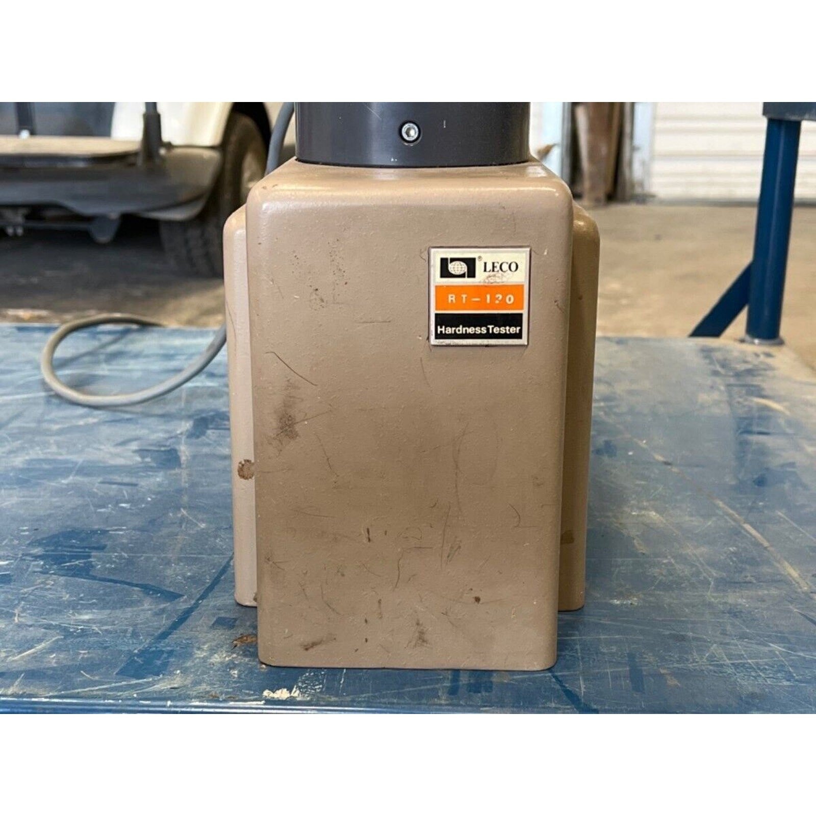 LECO RT-120 HARDNESS TESTER