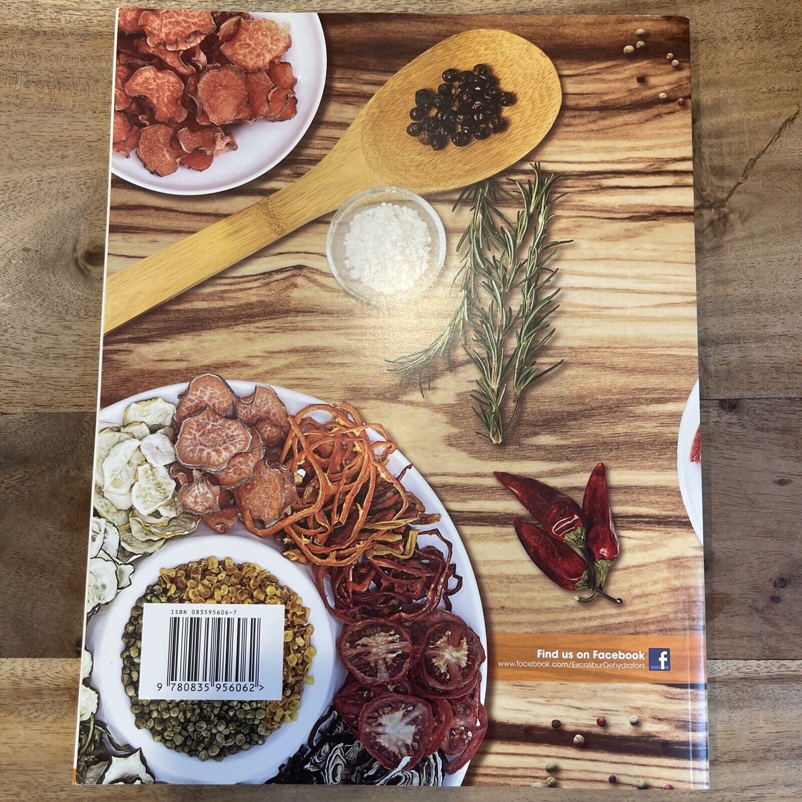 Preserve It Naturally : A Complete Guide to Food Dehydration by Robert Scharff &