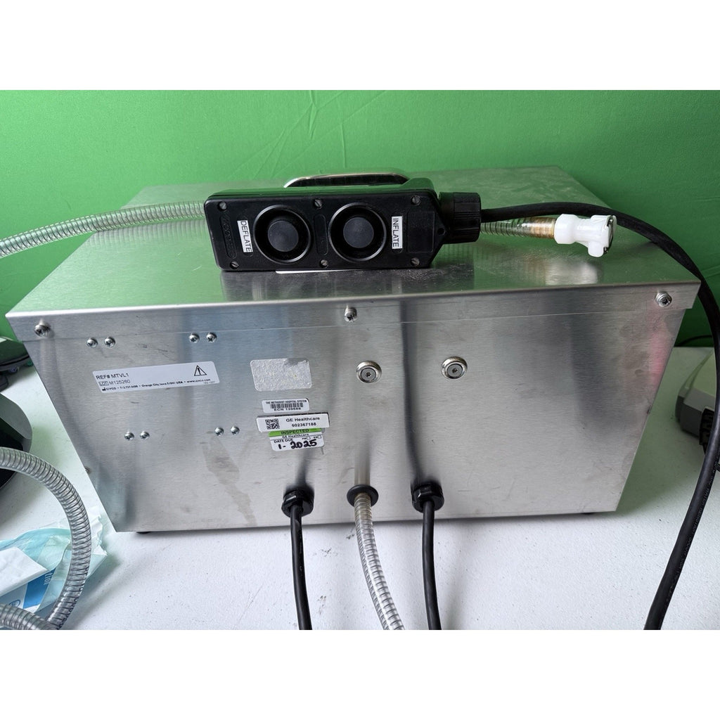 MED-TEC MT-VL-1 AIR COMPRESSOR WITH REMOTE. TESTED!!