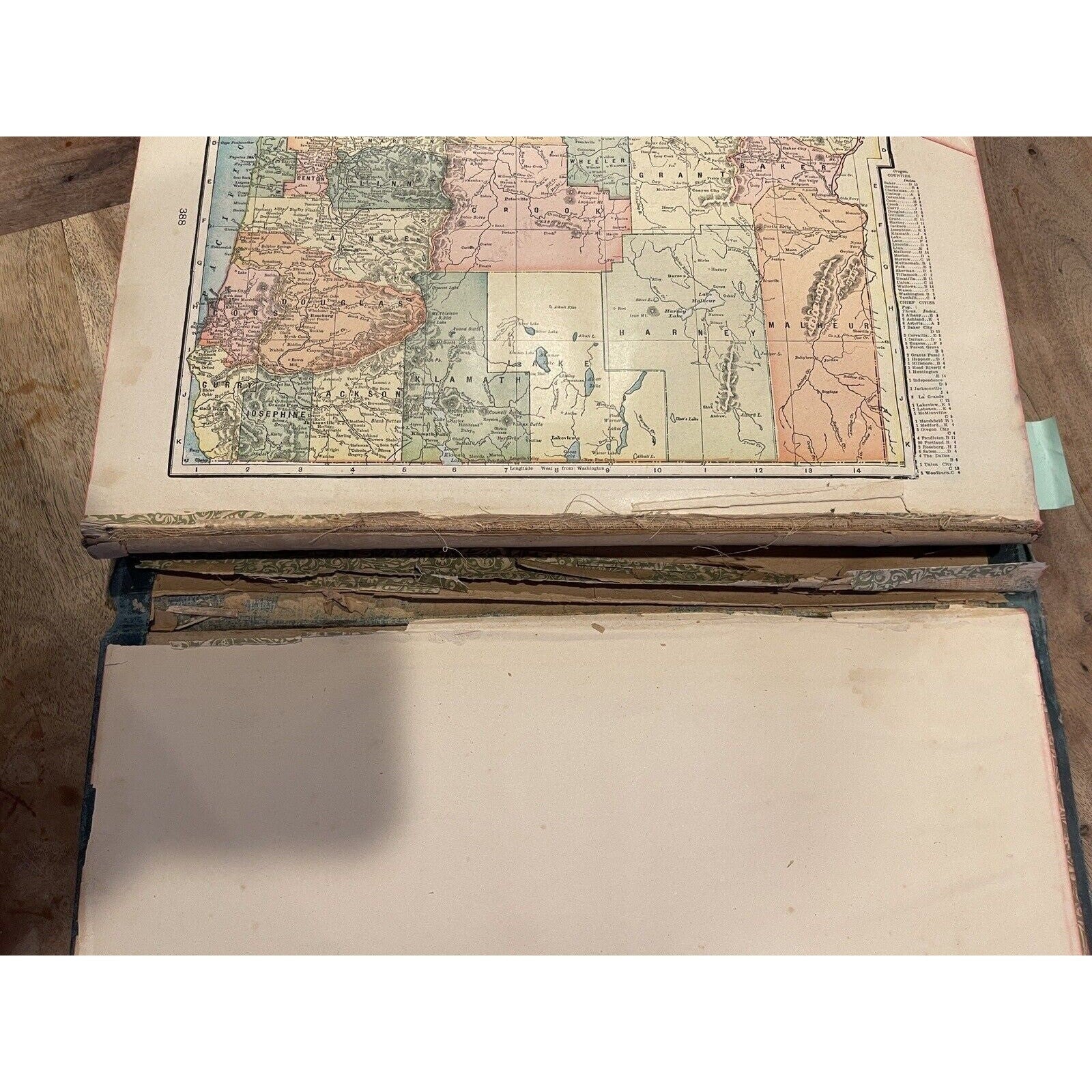 MONARCH STANDARD ATLAS of the Commercial, Geographical & Historical World 1906