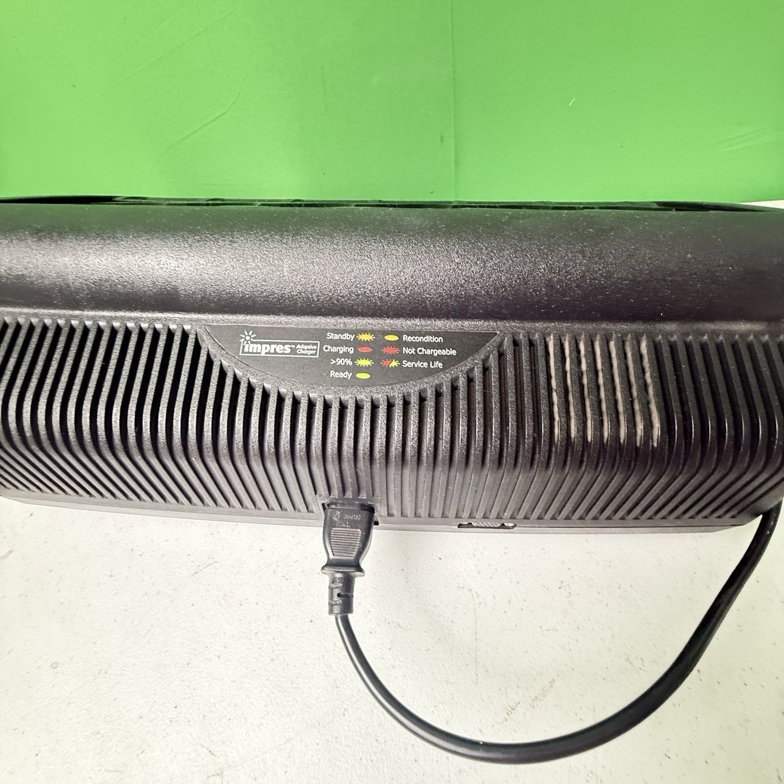 Motorola Impres WPLN4121BR 6-Bay Adaptive Charging Station, W/Power Cord