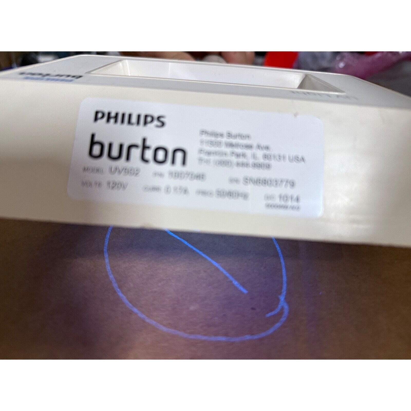 Philips Burton UV502 Handheld Examination Light with Light Bulb. TESTED