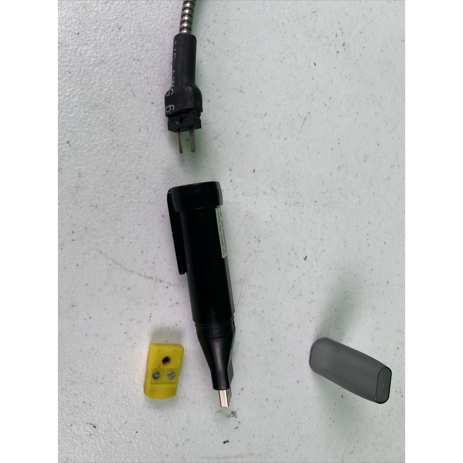 OMEGA ENGINEERING OM-EL-USB-TC Portable Data Logger With Shielded Cable