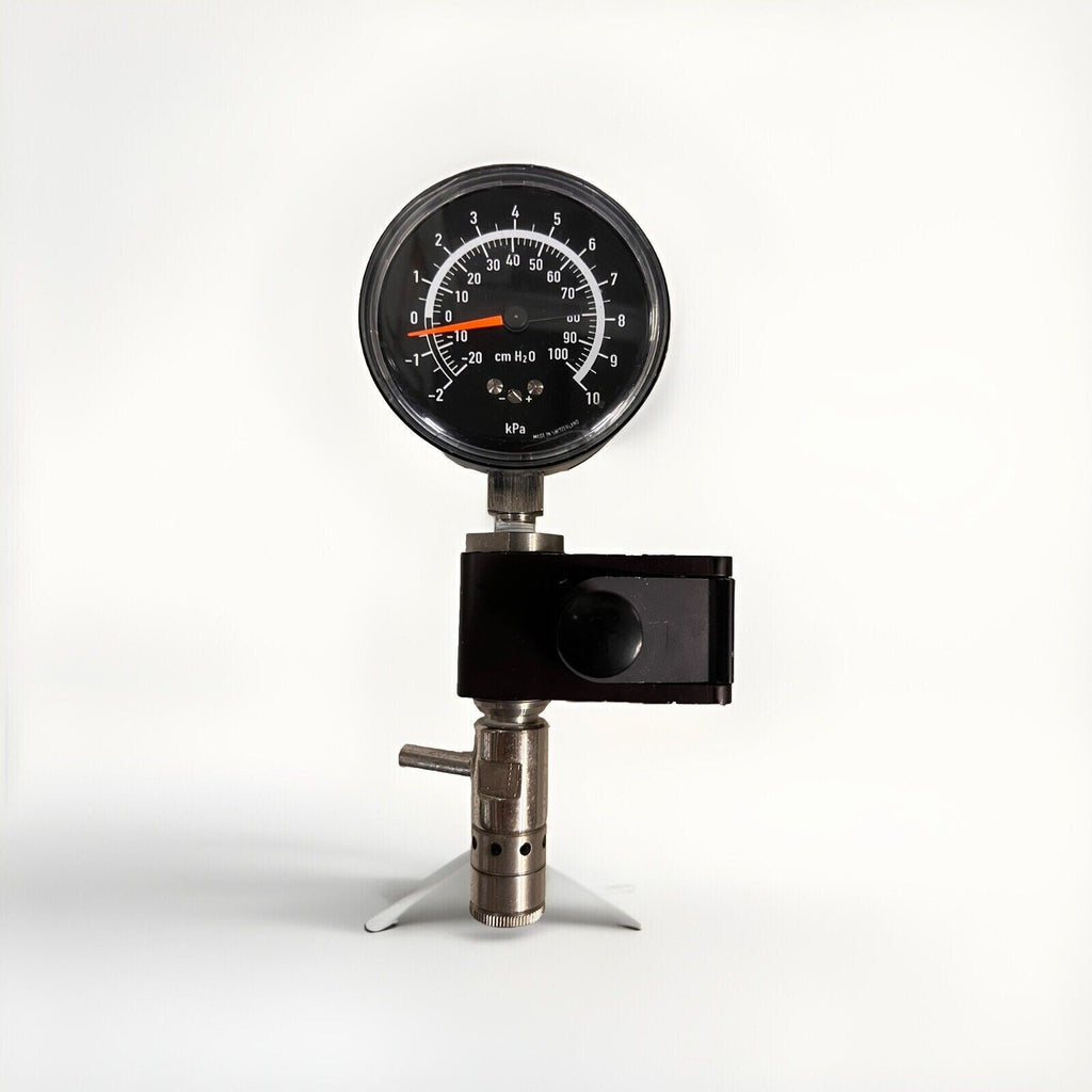 Dry Pressure Gauge Dual Scale In H2O / kPa