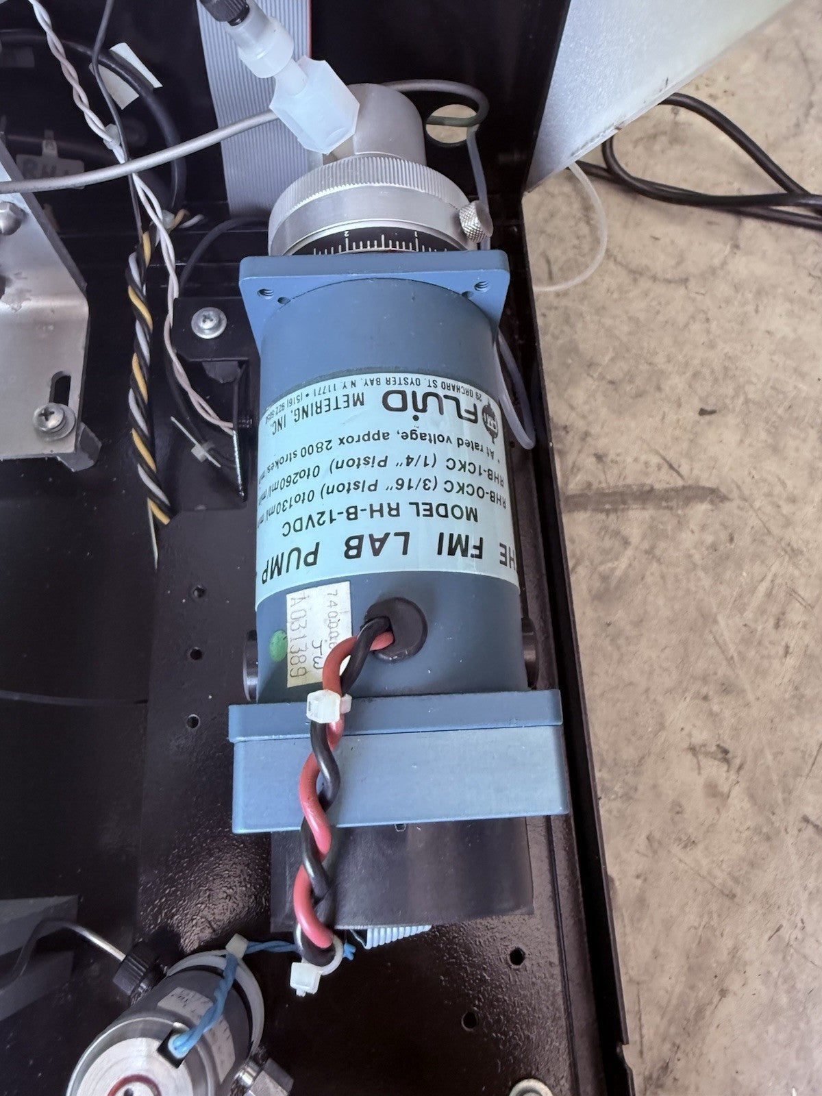 CANBERRA RADIOMATIC INTRUMENTS A-100 RADIOACTIVE FLOW DETECTOR FLO-ONE BETA