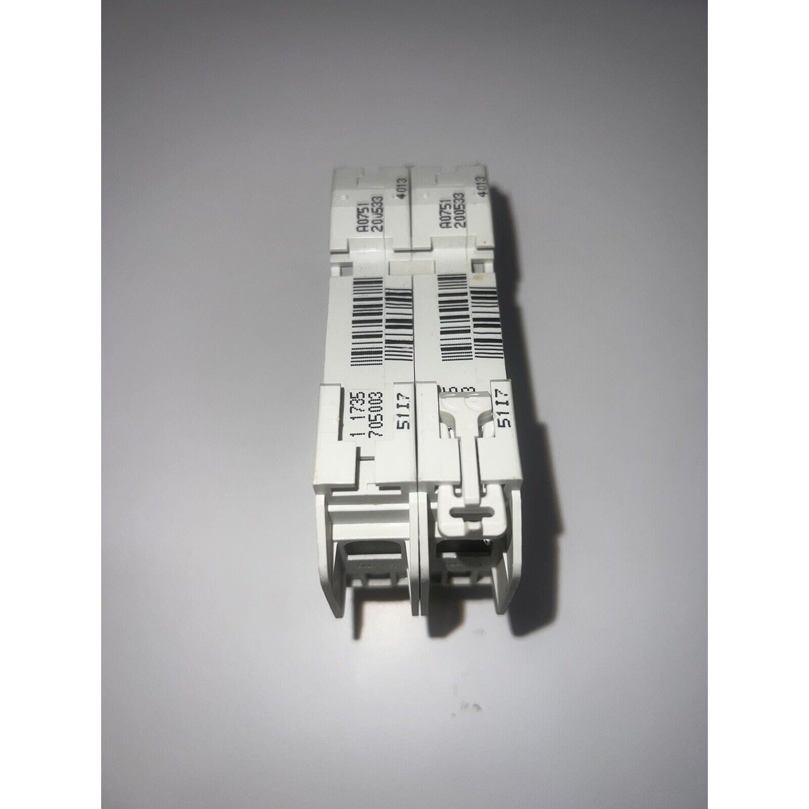 Merlin Gerin D 8A Multi 9 C60 CIRCUIT BREAKER 24521 8-Amp 2-Pole 5kA 480Y/277V