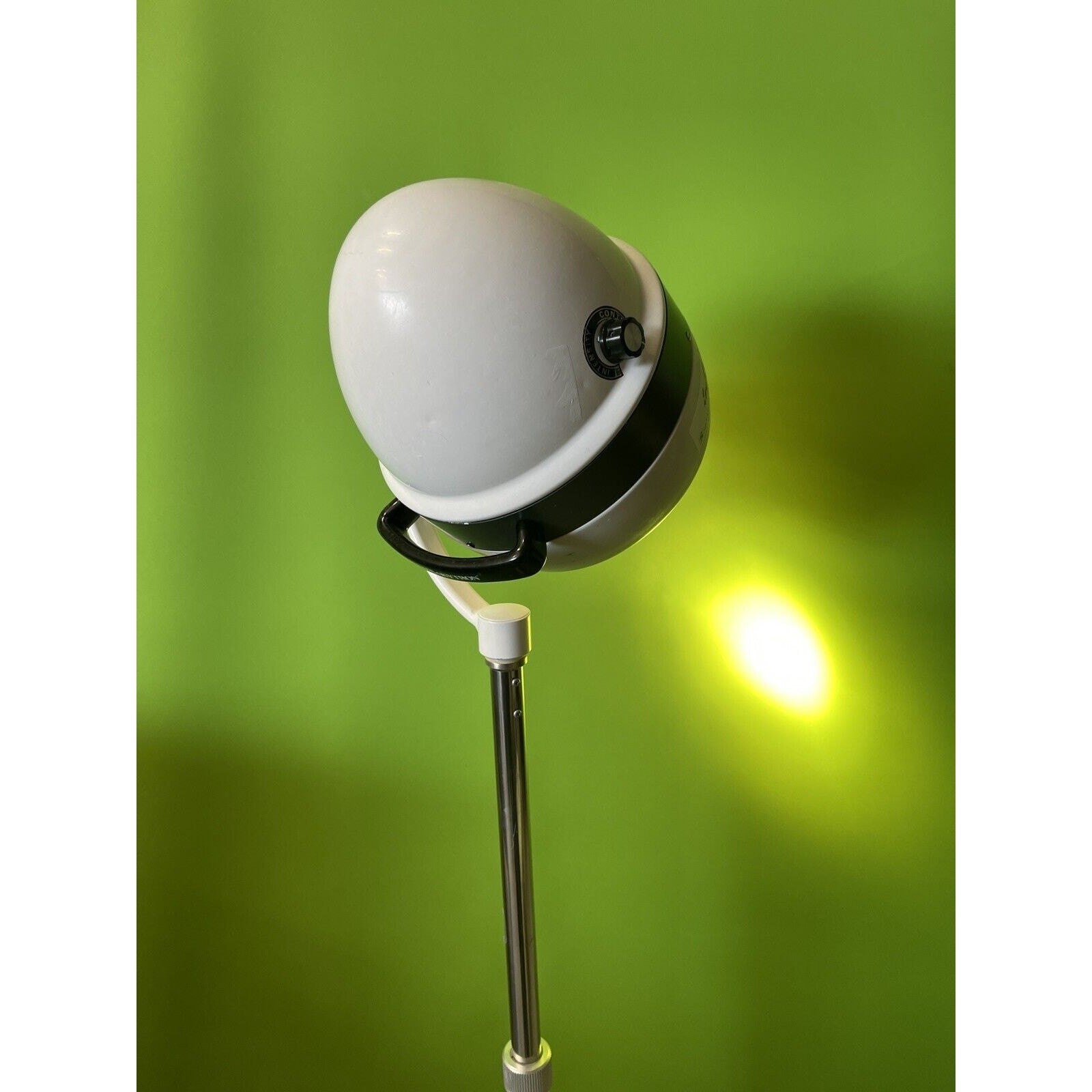 SKYTRON I9 SURGERY PROCEDURE LIGHT. Works