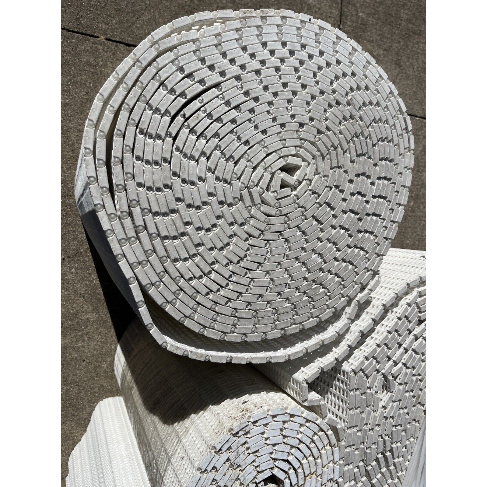 Multiple Conveyor Belts, x 24 in, Incline, Herringbone Pattern. With Pins