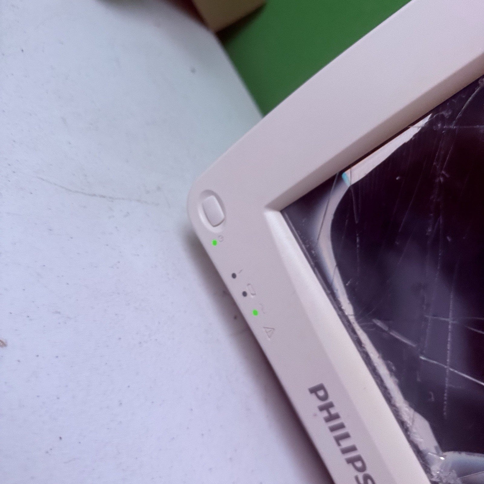 PHILIPS MP30 INTELLIVUE PATIENT MONITOR For Parts