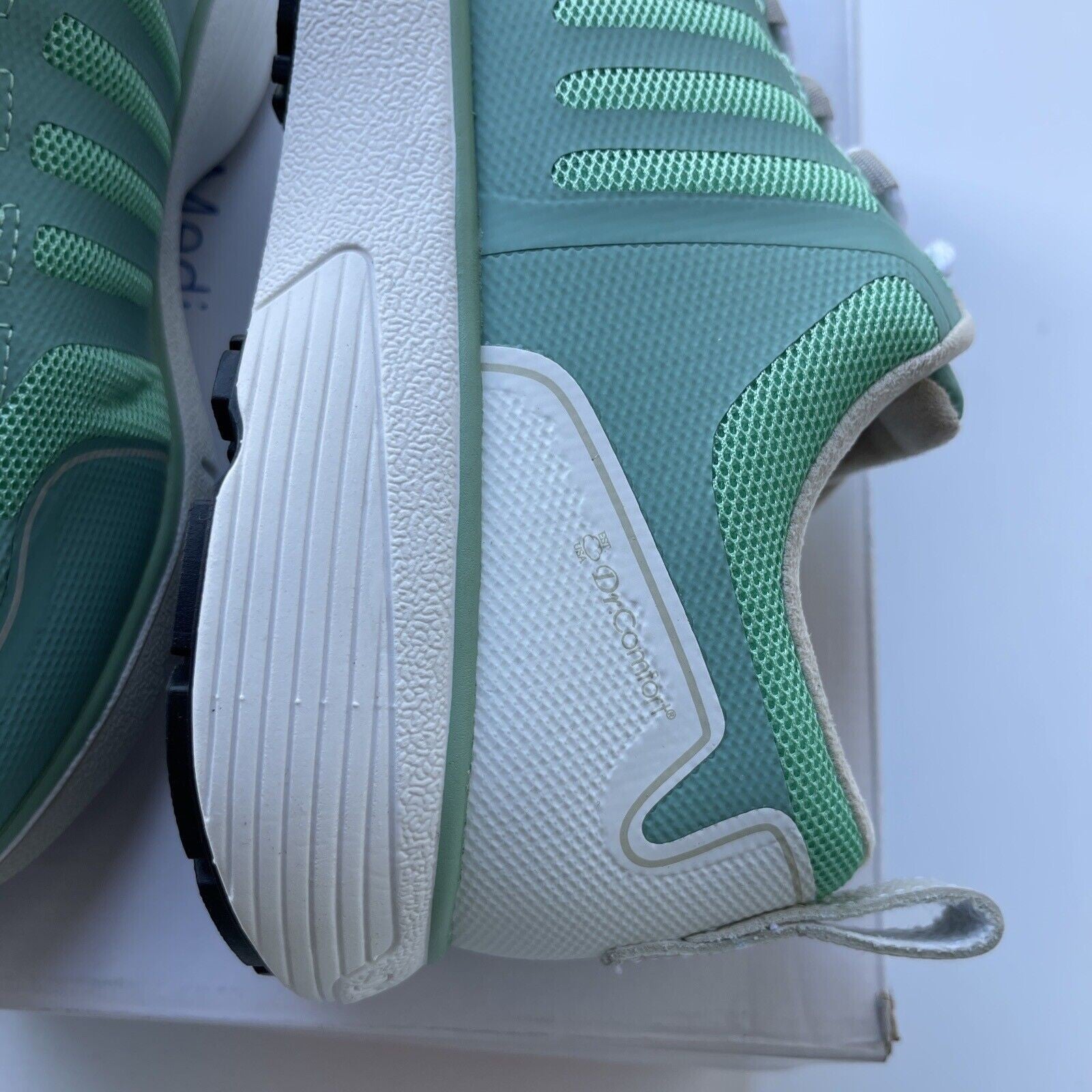 Dr Comfort Grace Green White Therapeutic Diabetic Orthopedic Women's Shoes 9.5 W