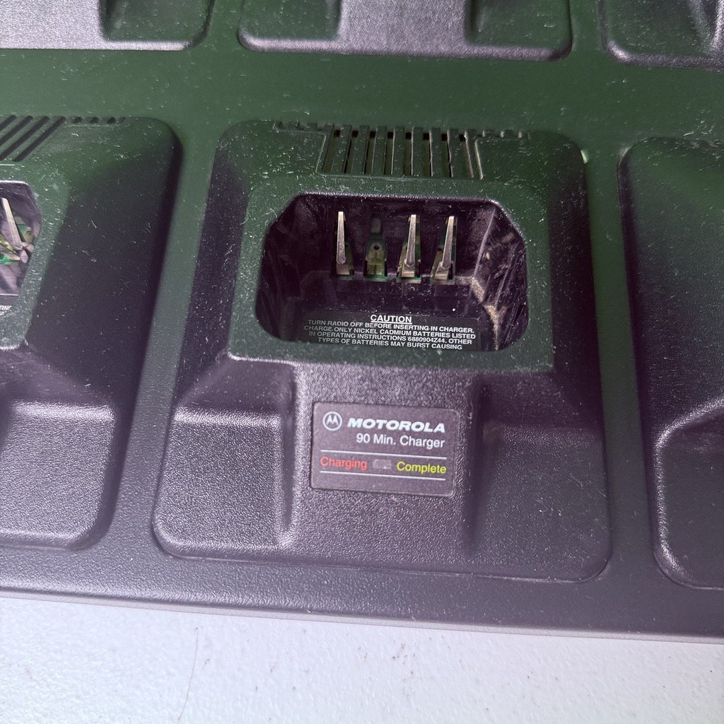 Motorola 6 Bay 90 Minute Fast Charger HTN9154A, No Power Supply