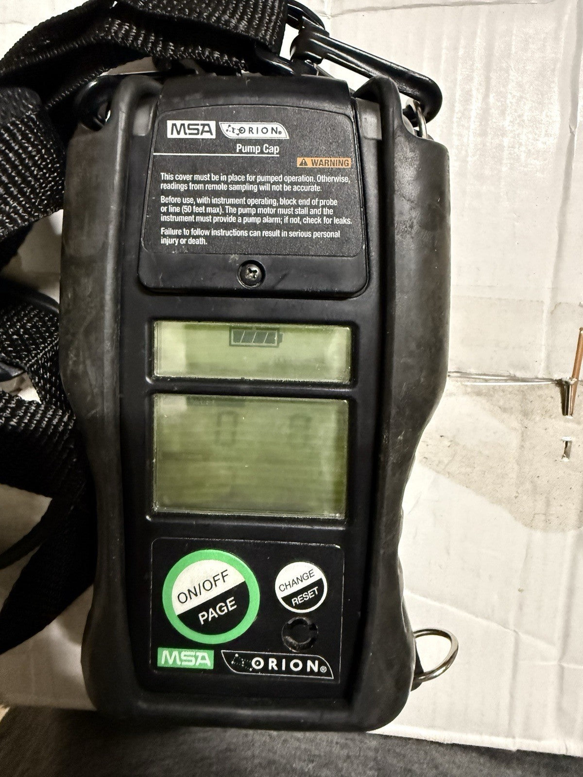 MSA 10048299 Orion Multigas Leak Detector, AA Battery Pack, Armor Case, Box