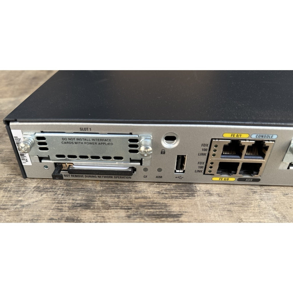 Cisco Model 1840 Router