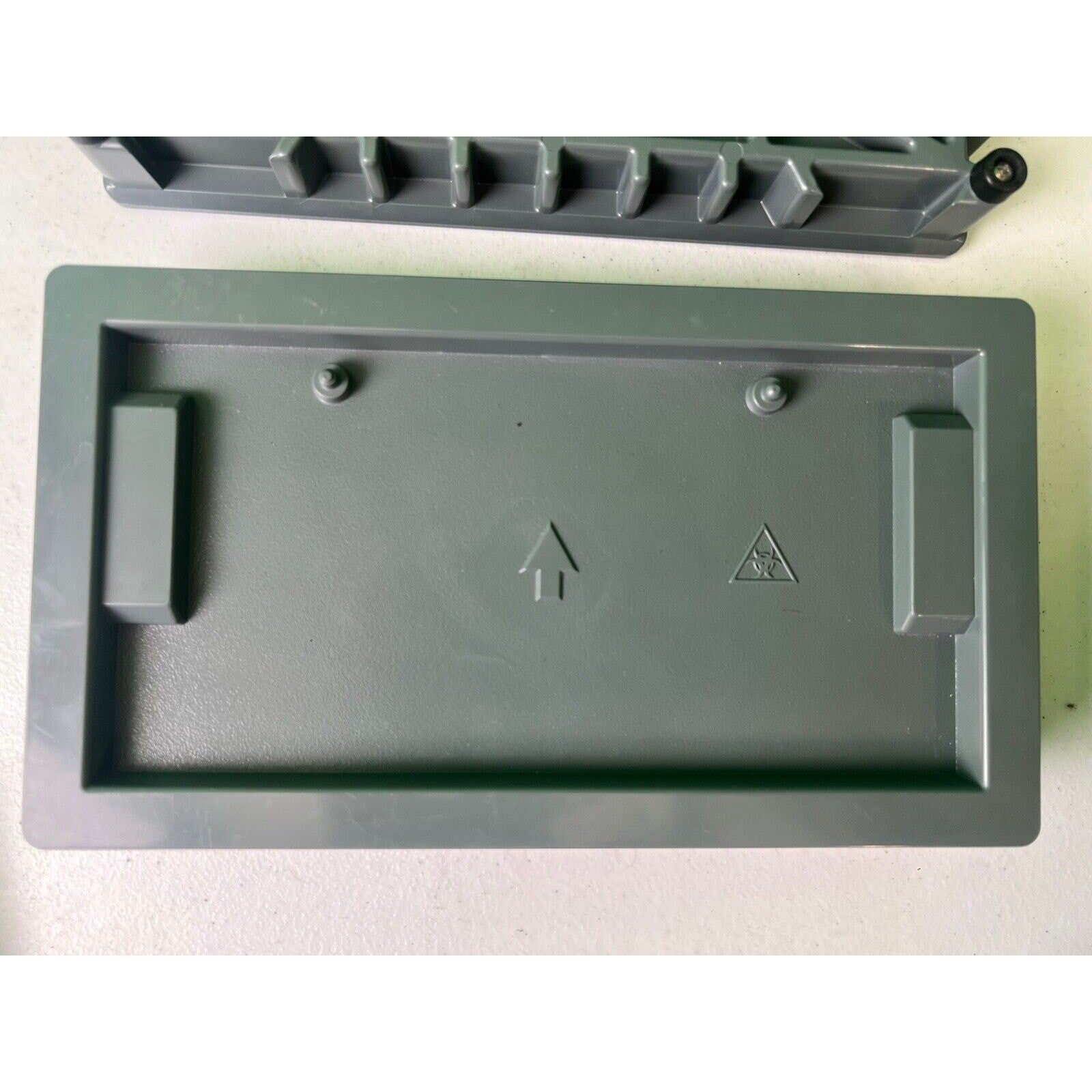 BioMerieux VITEK 2 Tray 533242-4