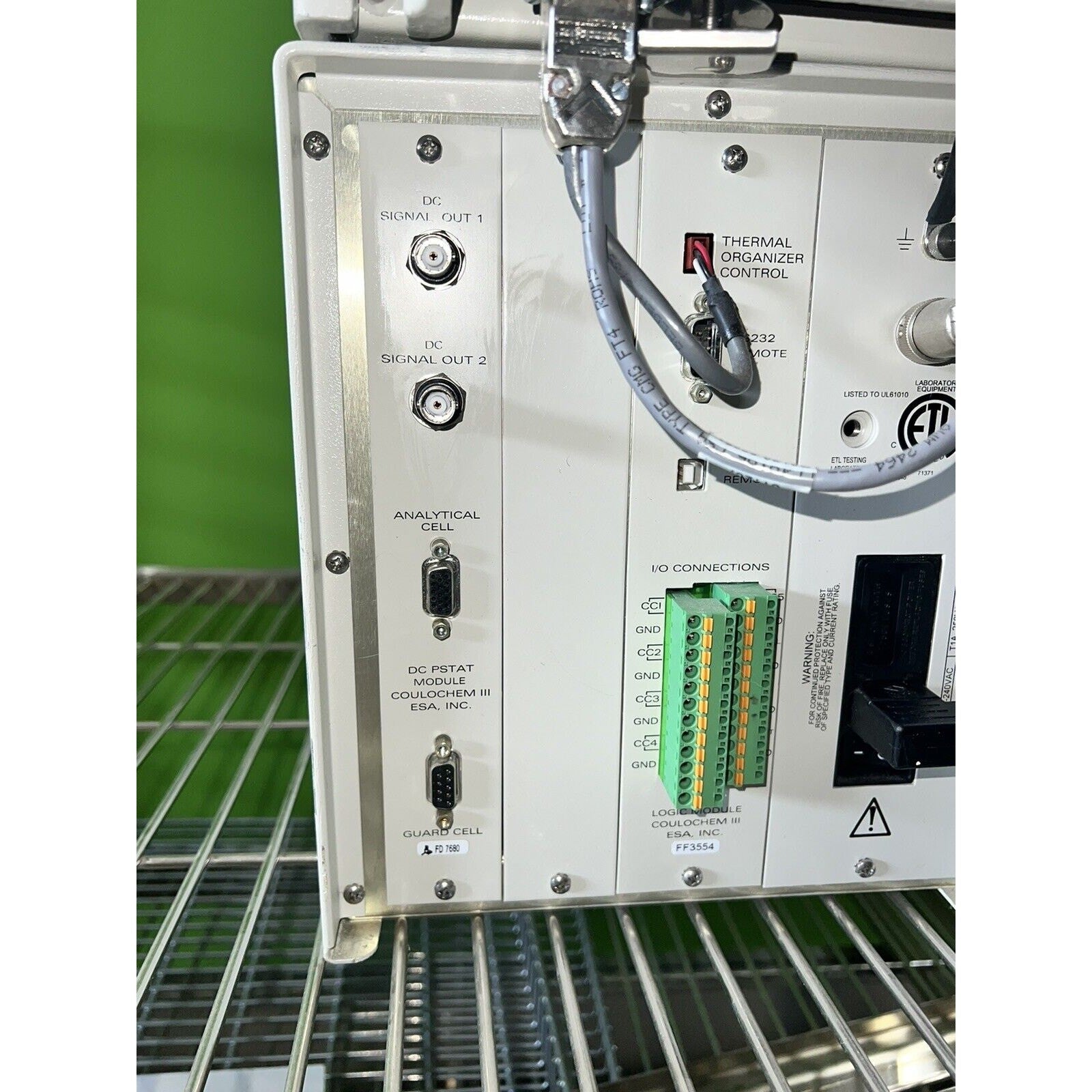 ESA COULOCHEM III ELECTRO CHEMICAL DETECTOR