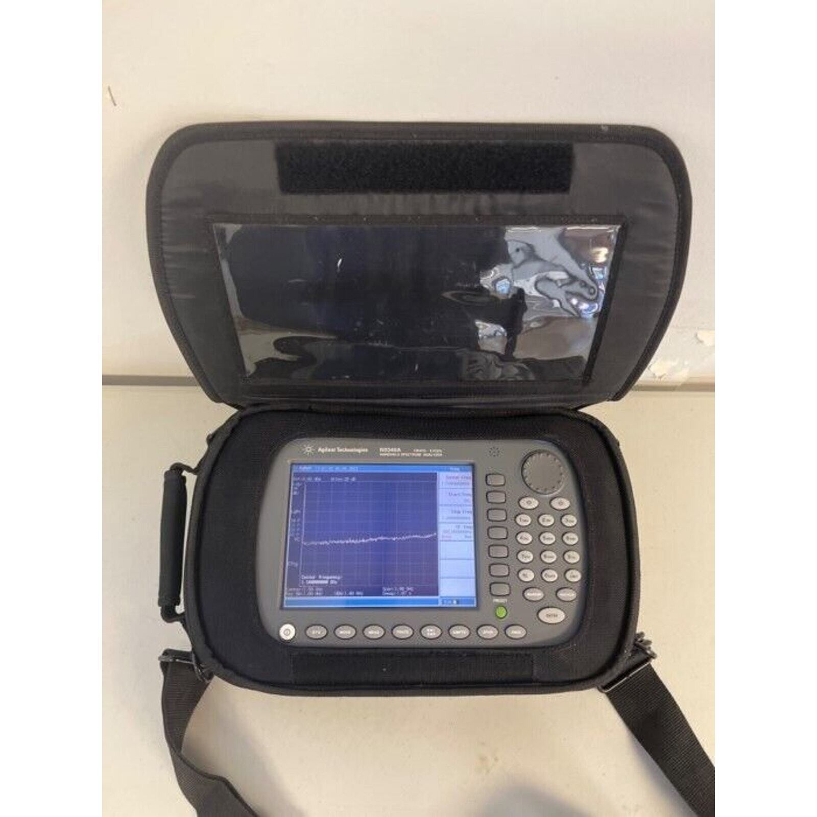 Agilent Technologies N9340A 100kHz- 3.0GHx Handheld Spectrum Analyzer