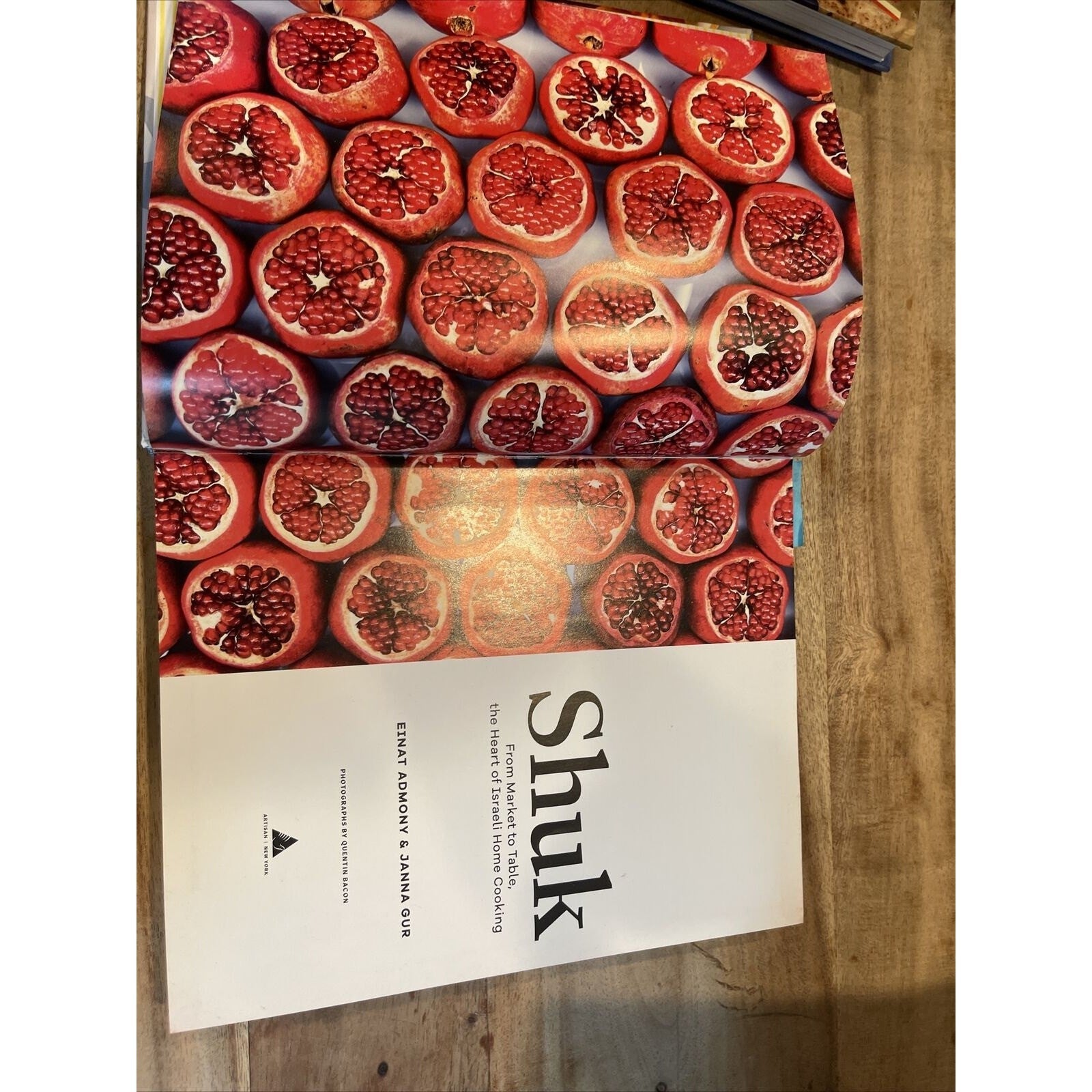Shuk : From Market to Table, the Heart of Israeli Home Cooking by Janna Gur and