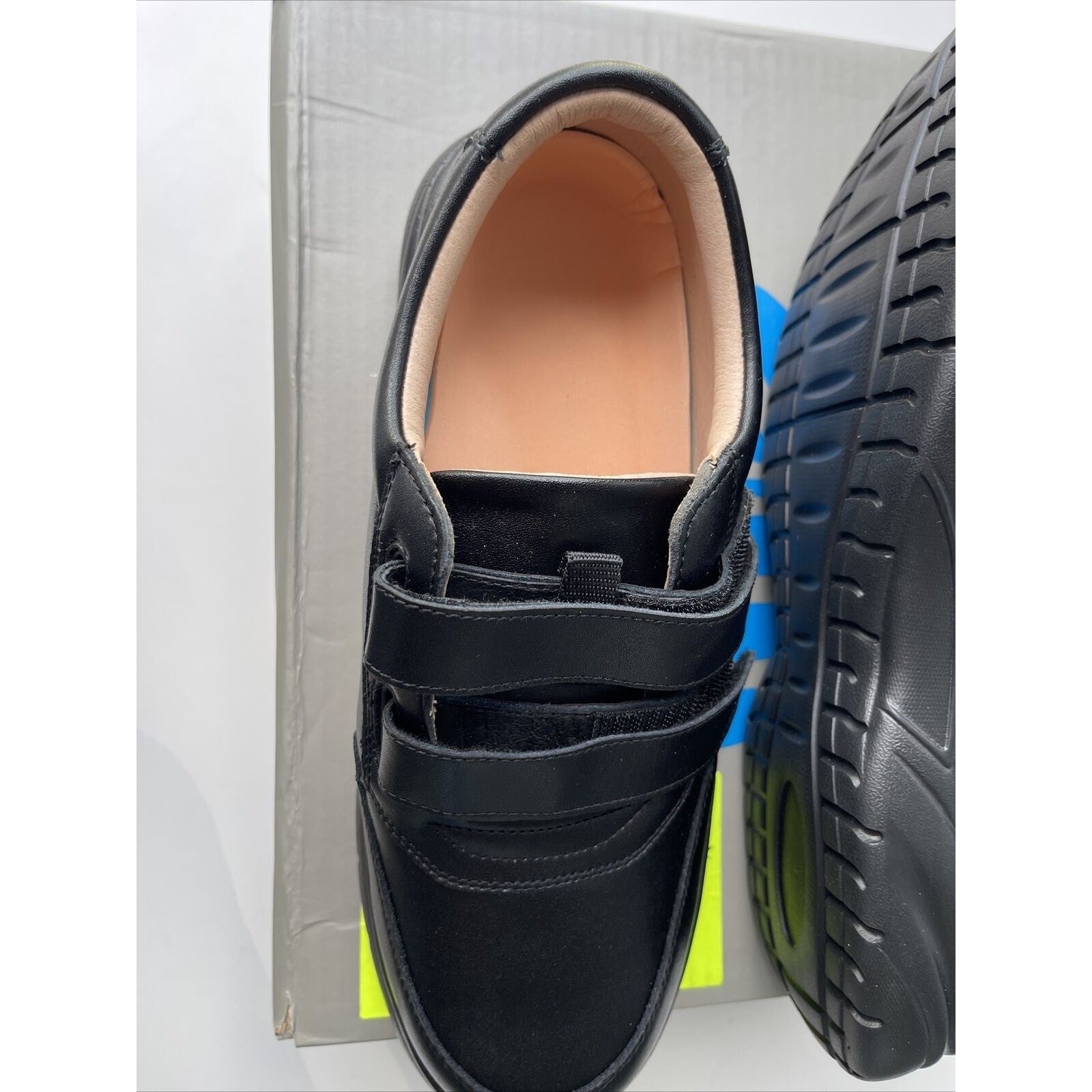 Apis Mt. Emey 888-V Men's Casual Shoe, 10.5 D/2E A115